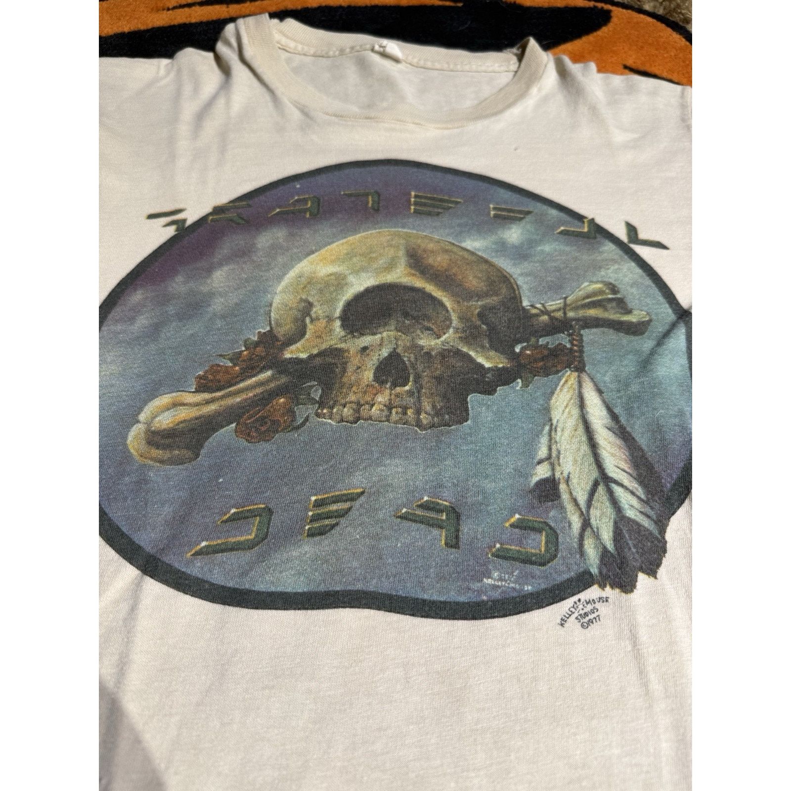 Grateful Dead Vintage 1977 Grateful Dead Cyclops Kelley Mouse Concert Tee Size US M / EU 48-50 / 2 - 3 Thumbnail