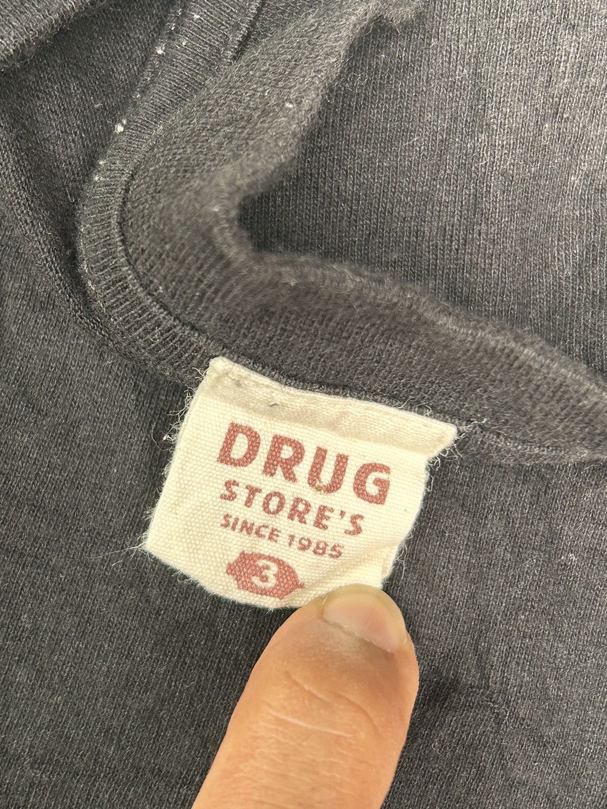 Japanese Brand Drugstore wording black tee Size US S / EU 44-46 / 1 - 4 Thumbnail