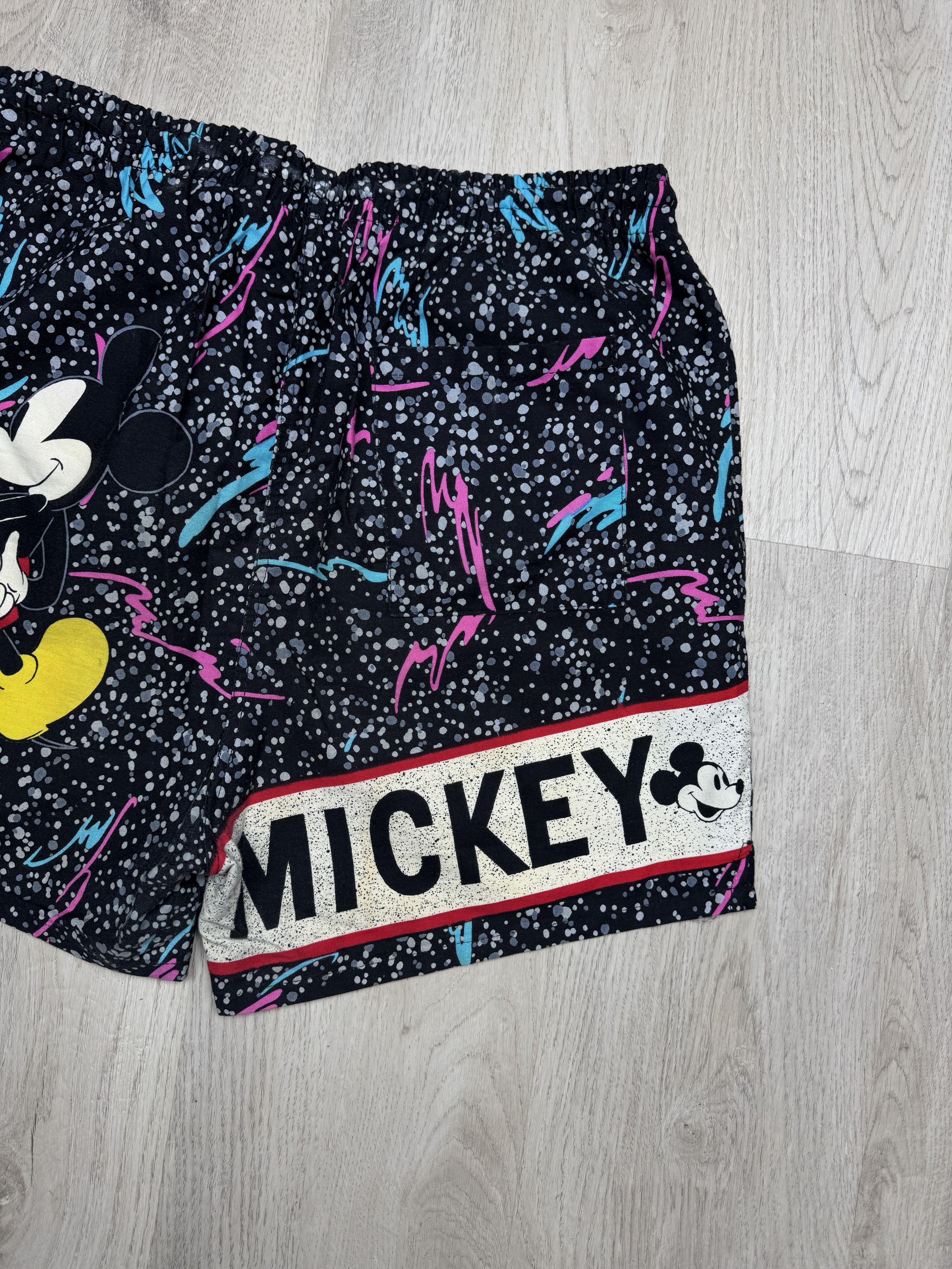 Mickey Mouse Mickey Mouse Disney Vintage Mens Shorts Size US 32 / EU 48 - 9 Thumbnail