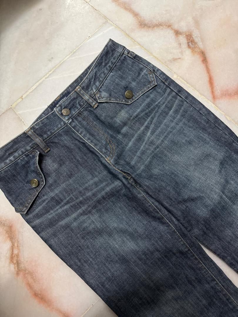Burberry 💥FLARE💥BURBERY LONDON STONE WASHED DARK JEANS BAGGY FLARE Size US 27 - 6 Thumbnail