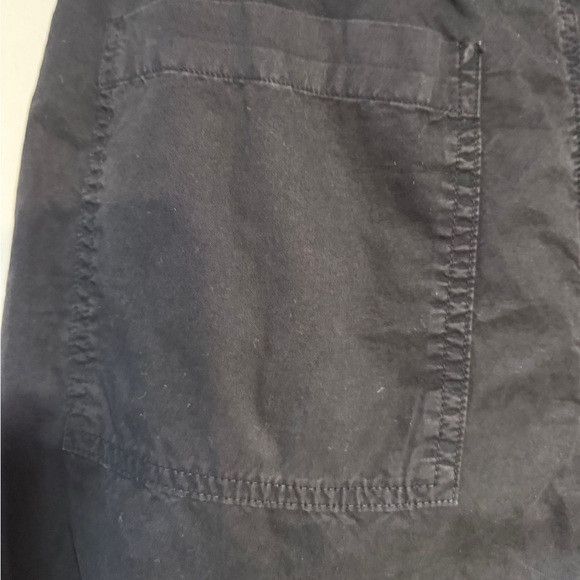 Velvet Velvet by Graham & Spencer Black Midi Skirt Size 4 with Belt Size 25" / US 0 / IT 36 - 4 Thumbnail