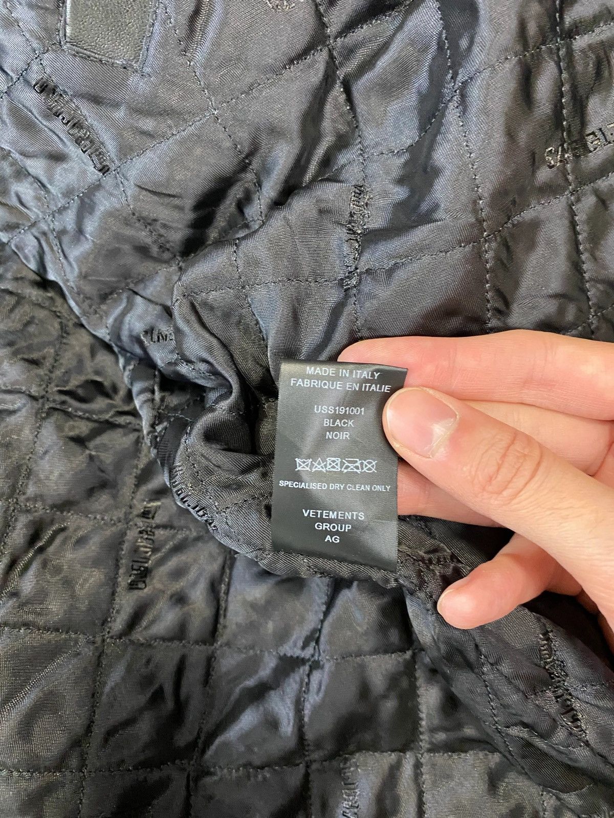 Vetements VETEMENTS SS19 OVERSIZED RUNWAY GIMP LEATHER MASK PARKA SZ:M Size US M / EU 48-50 / 2 - 19 Thumbnail
