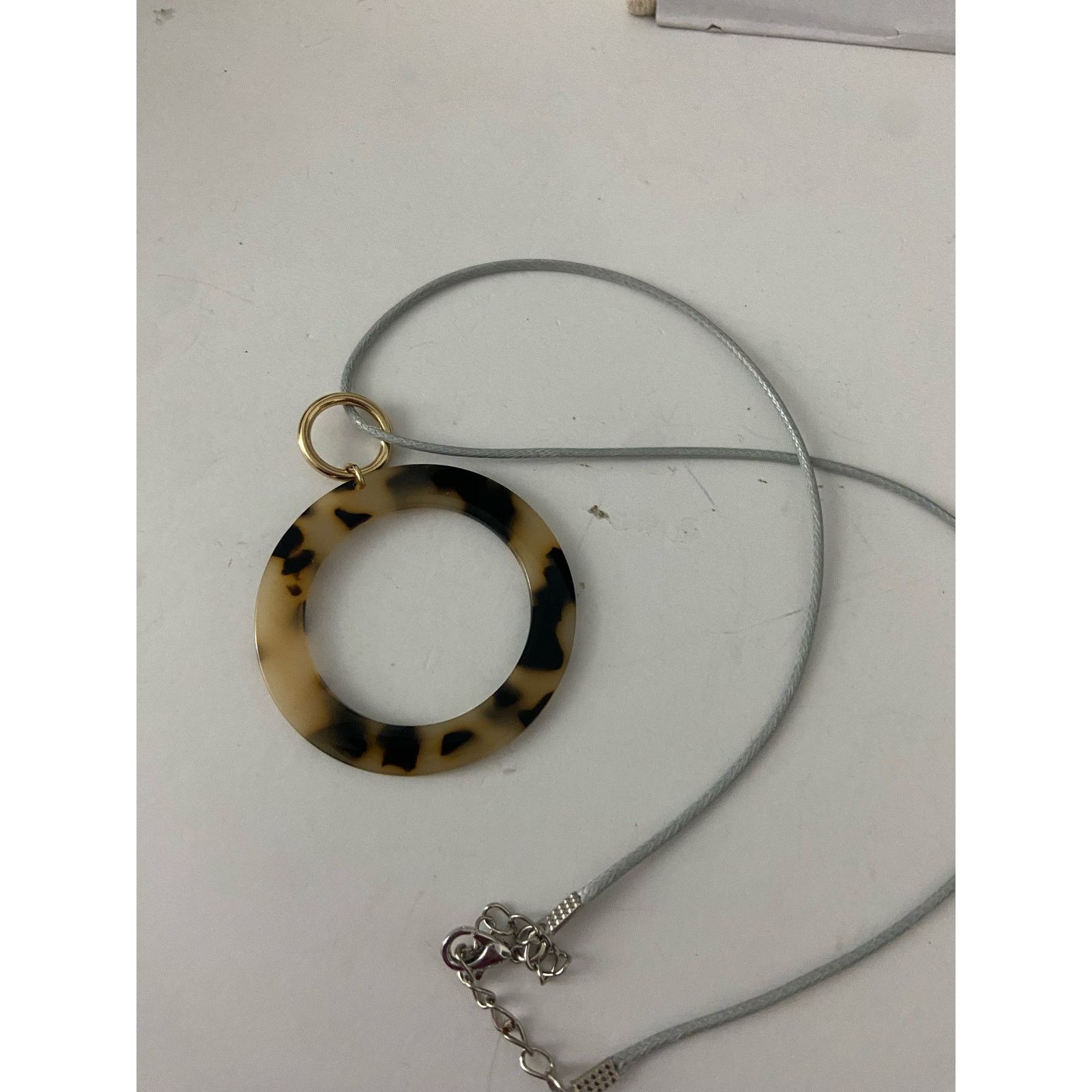 Handmade tortoiseshell pendant necklace Size ONE SIZE - 4 Thumbnail