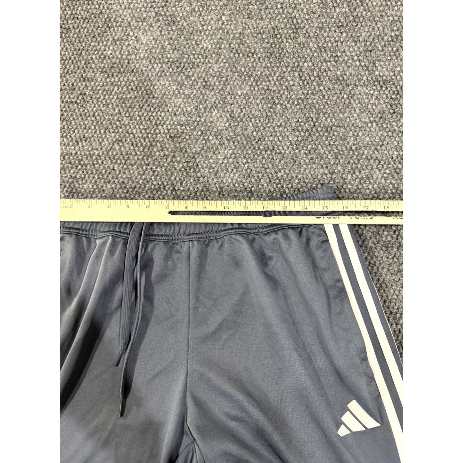 Adidas Adidas Track Pants Mens L Gray Knit Three Stripes Tapered Athletic Soccer Gym Training Running Jogging Pants Size US 33 - 4 Thumbnail
