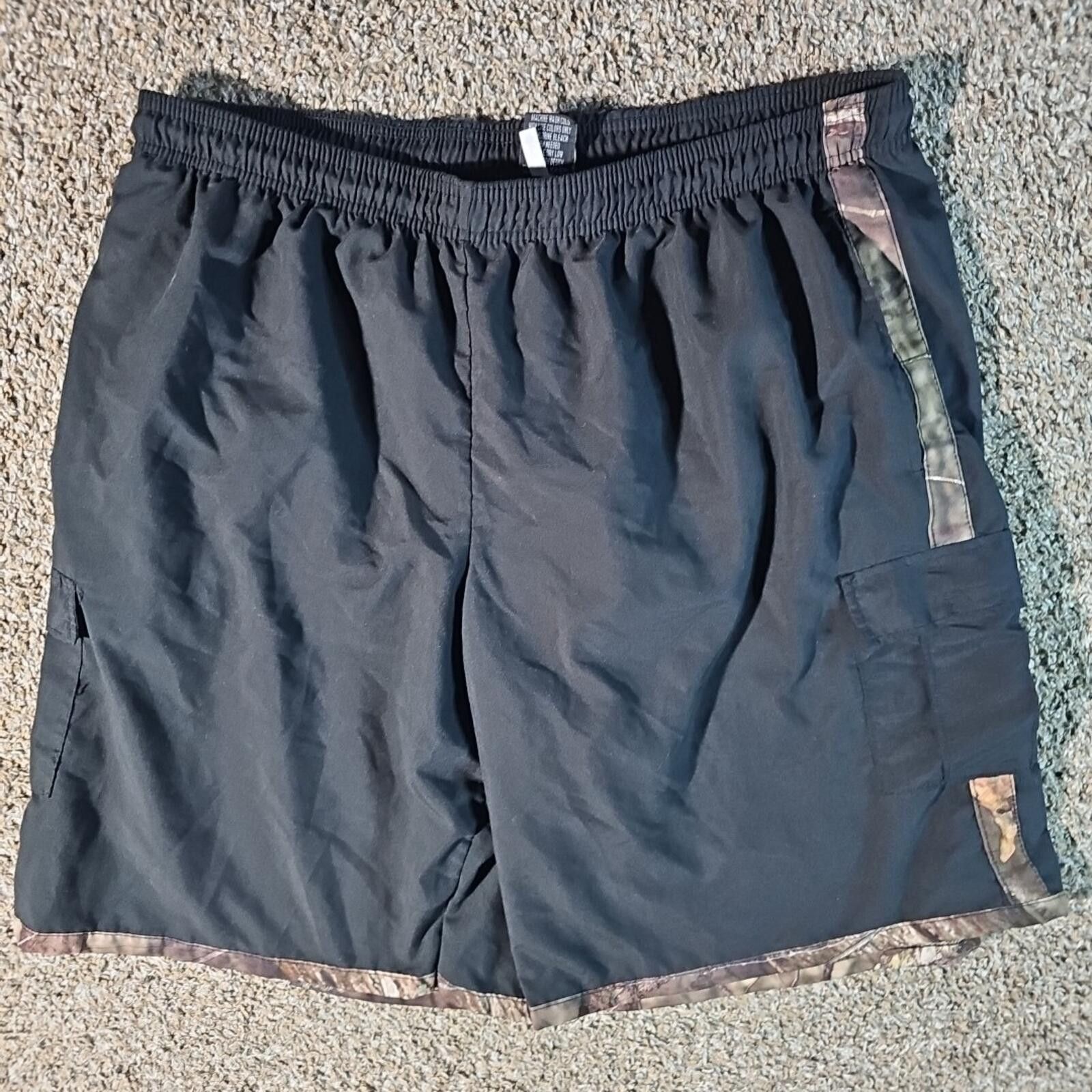 Mossy Oaks Mossy Oak 2XL black Camo Swim Trunks Size US 40 / EU 56 - 1 Thumbnail