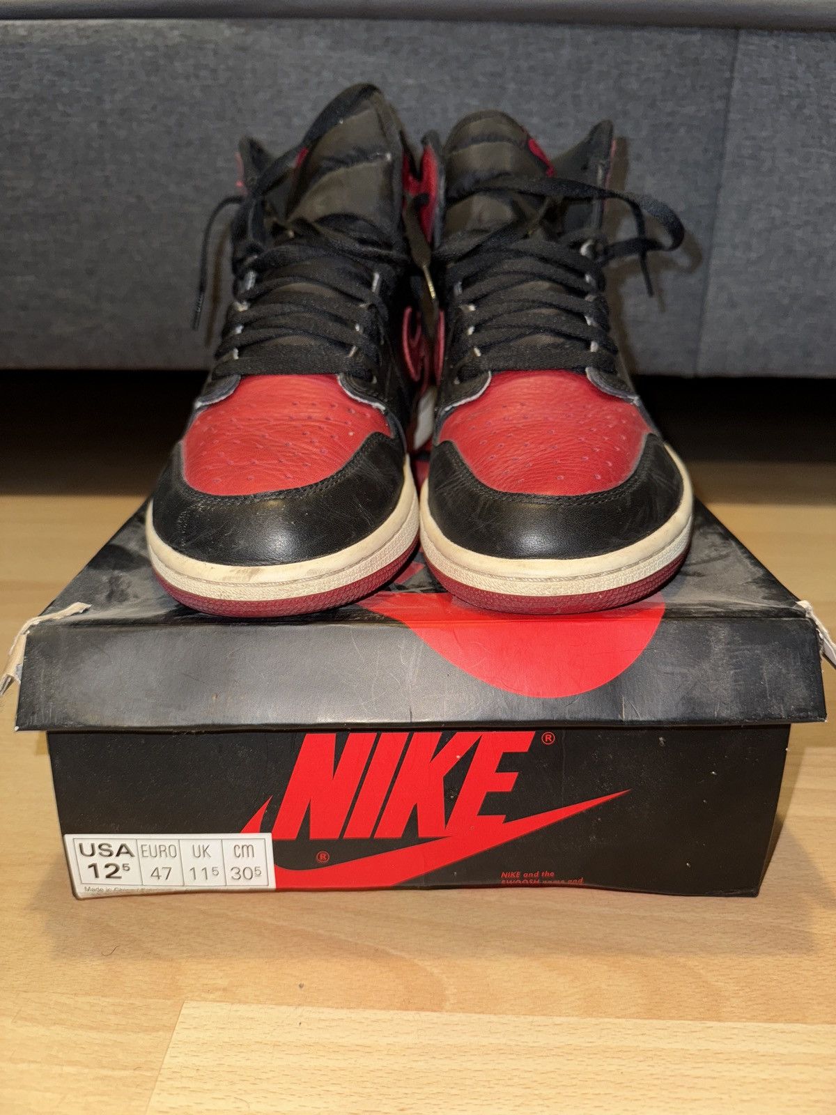 Jordan Brand × Nike Nike Air Jordan 1 Retro High OG Bred Size US 12.5 / EU 45-46 - 1 Thumbnail