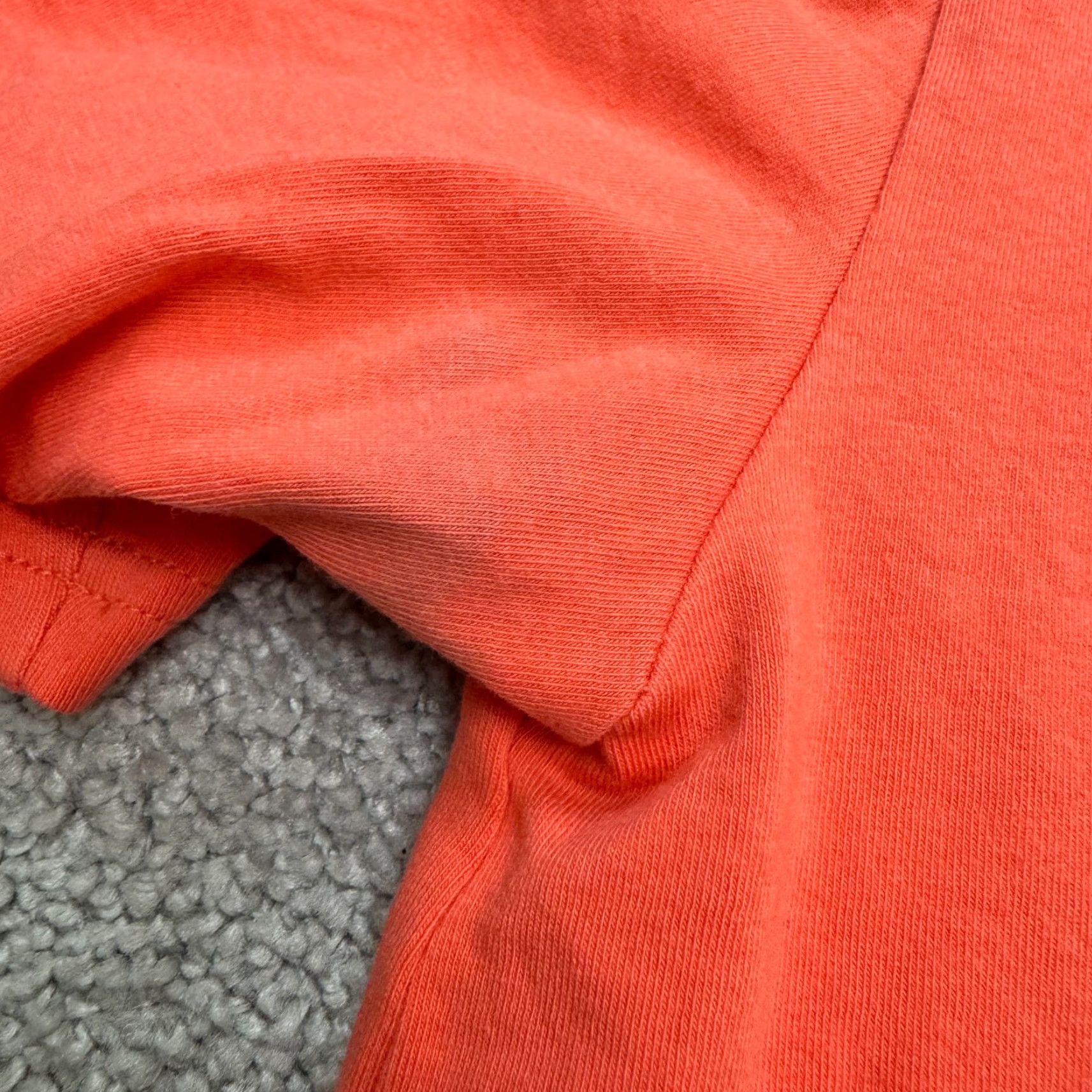 Express EXPRESS V-Neck T-Shirt Mens Medium Cotton Tee Short Sleeve Orange Size US M / EU 48-50 / 2 - 5 Thumbnail