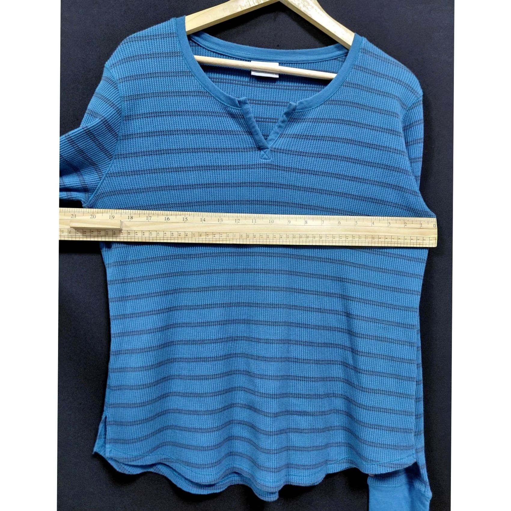 Vintage Columbia Striped Long Sleeve Top Blue Knit Size L Womens V-Neck Pullover Size L / US 10 / IT 46 - 5 Thumbnail