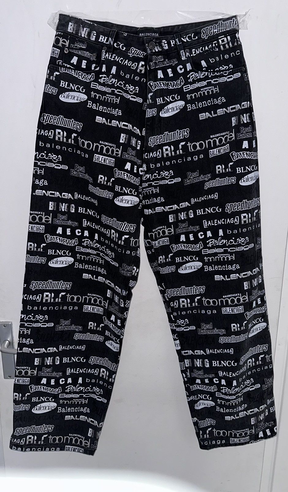Balenciaga BALENCIAGA – TV Show Logo Print Wide Leg Denim Jeans Size US 43 - 6 Thumbnail