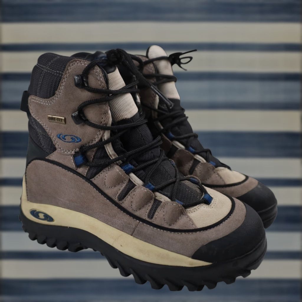 Salomon VINTAGE Salmon Goretex Contra Grip Boots Women 6 Tan Hiking Faux Leather 8/10 Salomon Size US 6 / IT 36 - 1 Thumbnail
