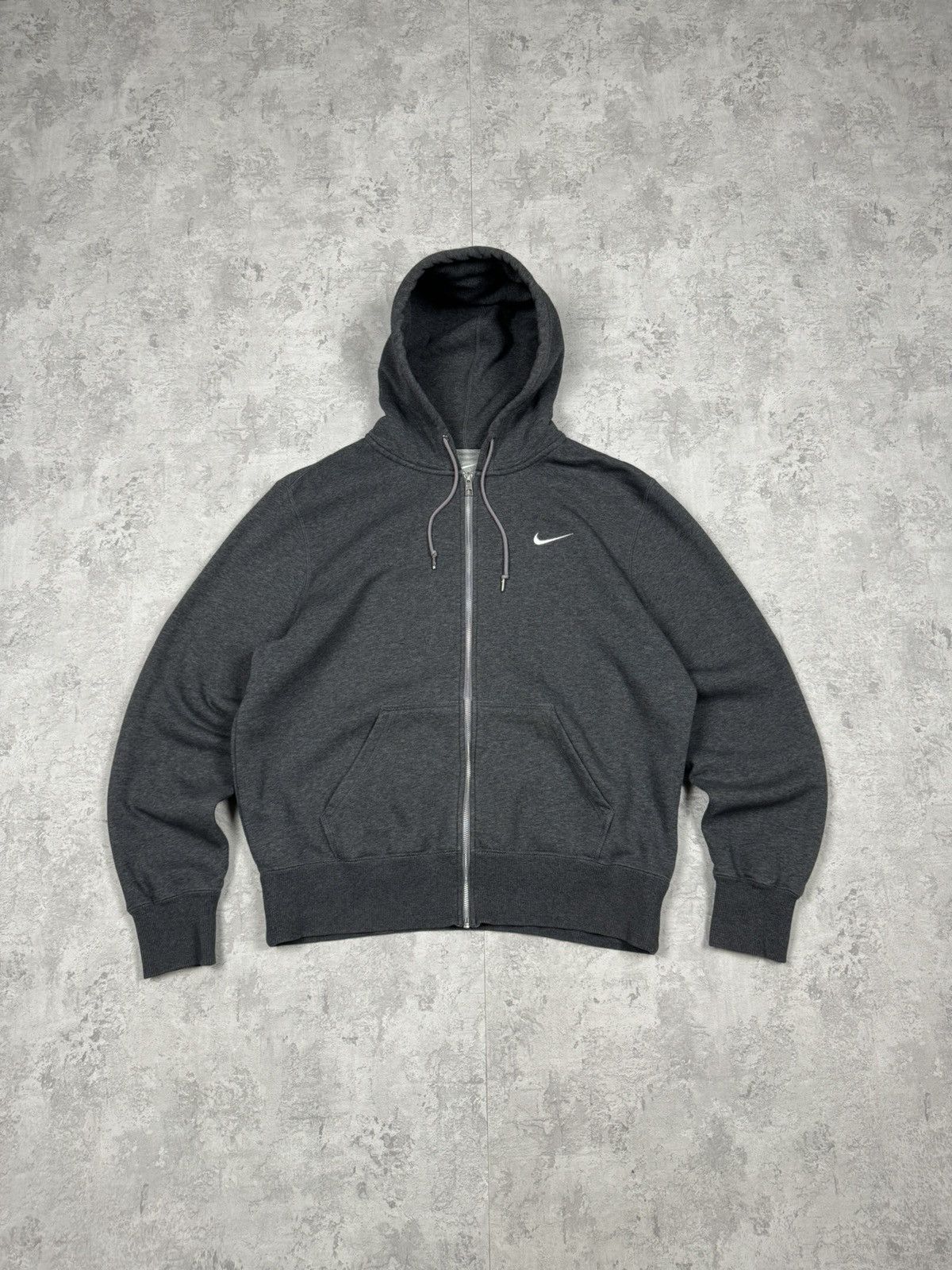 Nike Vintage Nike Y2K Gray Zip Hoodie Size L Size US L / EU 52-54 / 3 - 1 Thumbnail