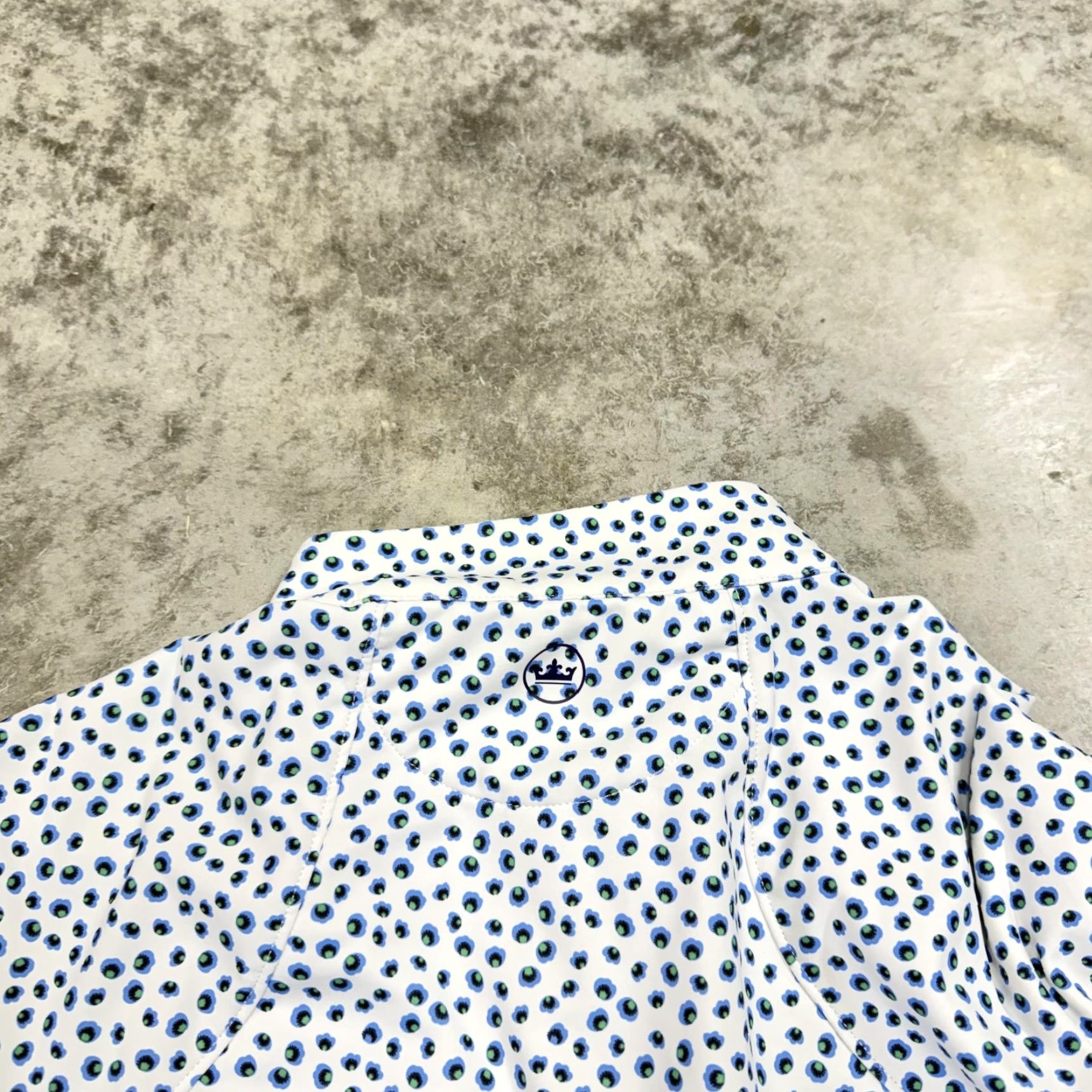 Peter Millar Peter Millar Pullover Womens Medium White Polka Dot 1/4 Zip Golf Performance Top Size M / US 6-8 / IT 42-44 - 6 Thumbnail