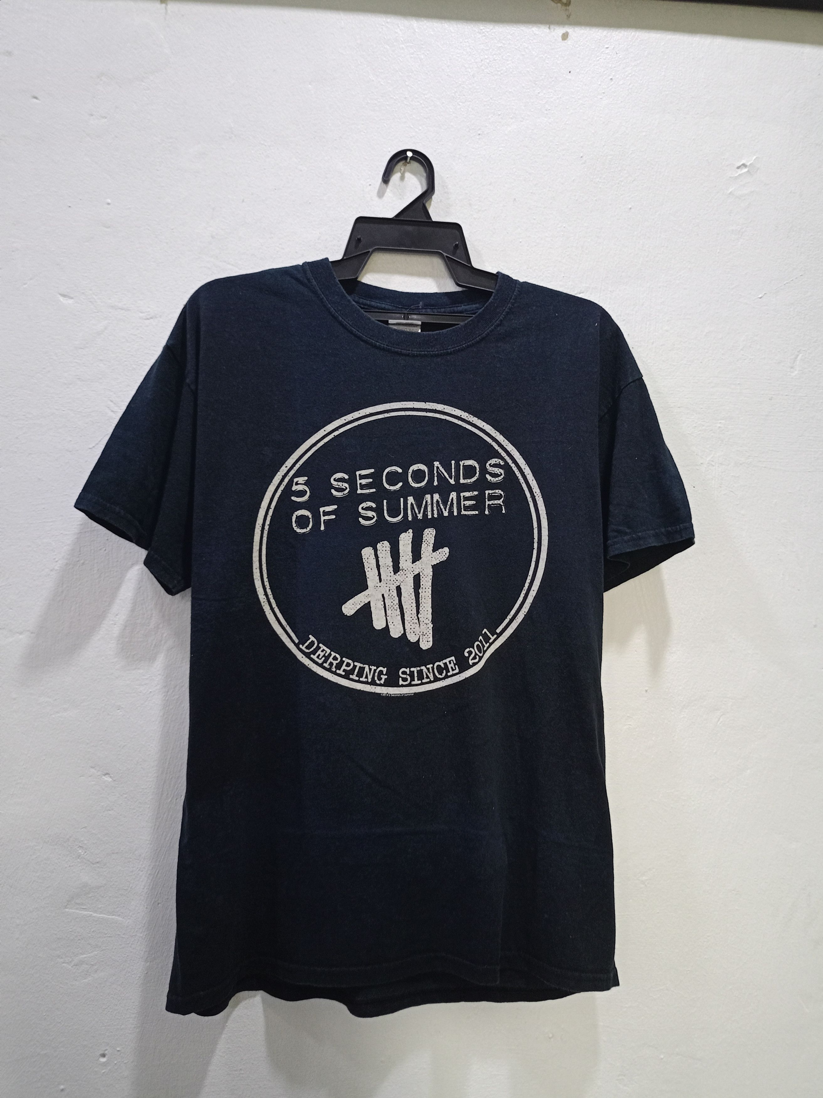 Band Tees 5 Second To Summer Size US L / EU 52-54 / 3 - 1 Thumbnail