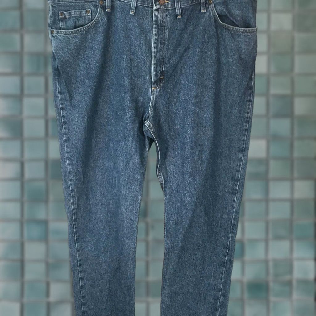 Wrangler Wrangler Mens Casual Regular Jeans Blue 48X30 Regular 100% Cotton Denim Straight Belt Loops 5-Pocket Rustler by Wrangler Mens Jeans blue Regular 48X30 Size US 32 / EU 48 - 1 Thumbnail