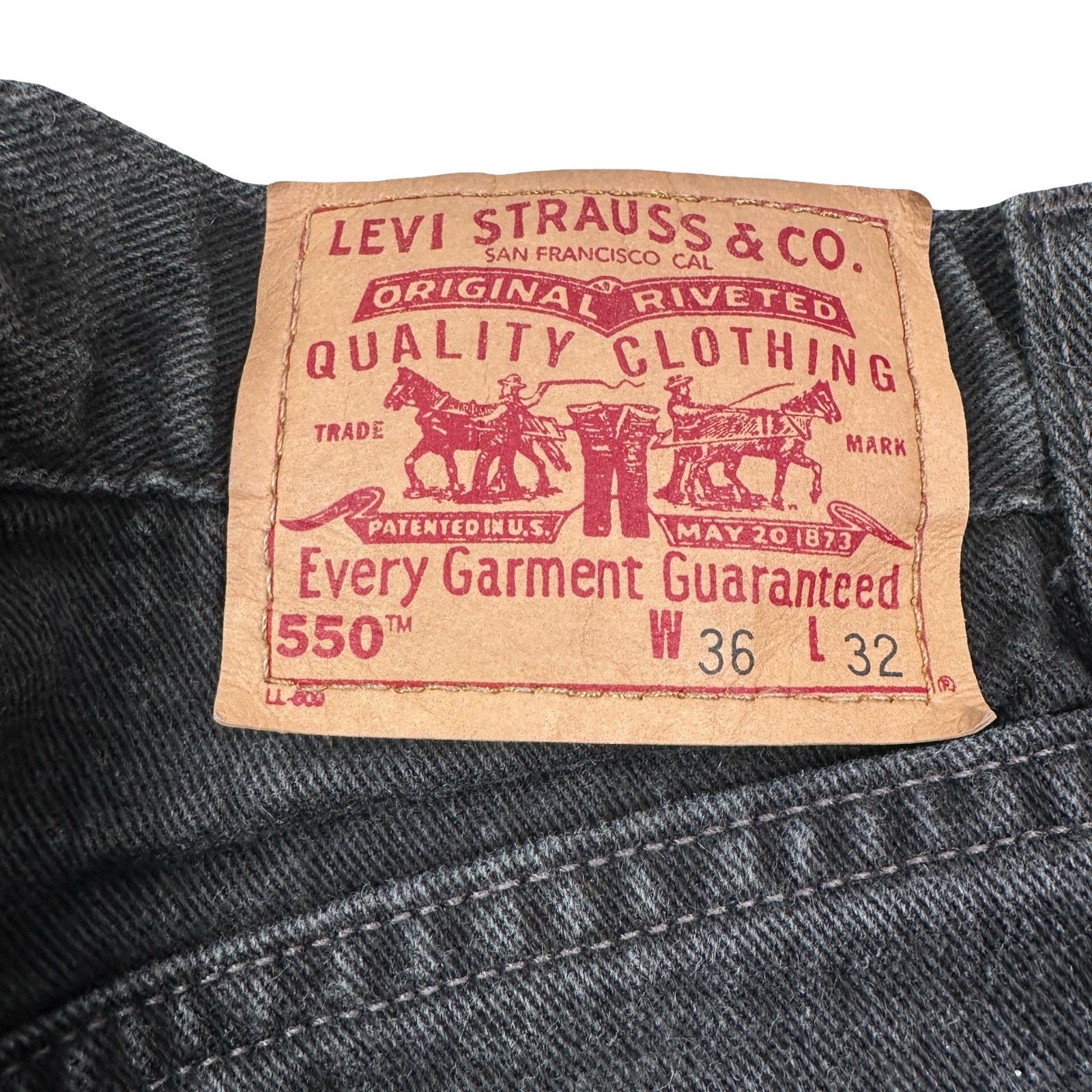 Levi's Vintage Levi's 550 Relaxed Jeans Men 36x32 Black Denim USA Size US 36 / EU 52 - 6 Thumbnail
