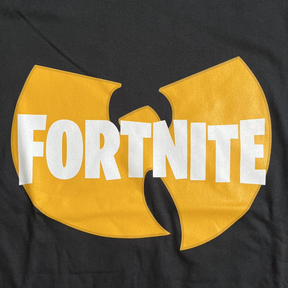 🔴Wu-Tang Shirt Size XL WuTang Fortnite Wu-Wear Black Yellow