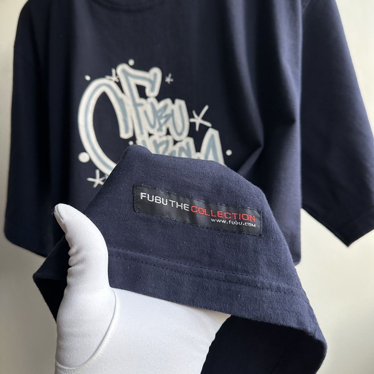 Fubu × Vintage VINTAGE Y2K FUBU BUG LOGO TEE Size US M / EU 48-50 / 2 - 6 Thumbnail