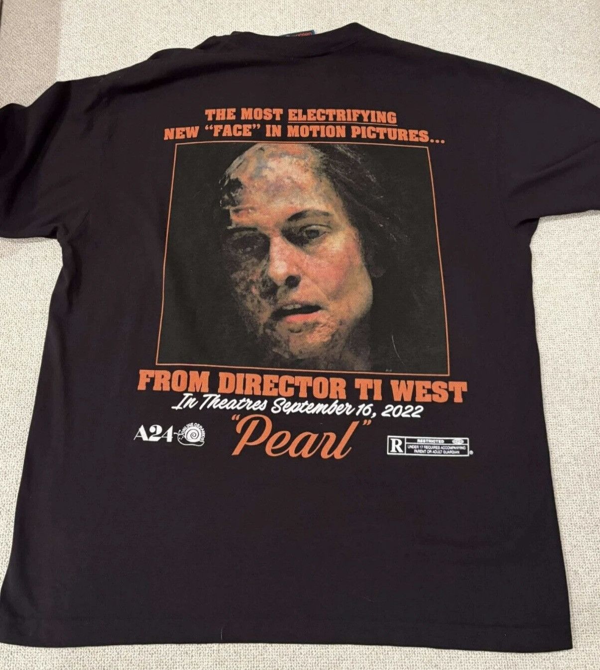 A24 × Online Ceramics A24 x Online Ceramics “Pearl” From Hell Tee Size US L / EU 52-54 / 3 - 3 Thumbnail