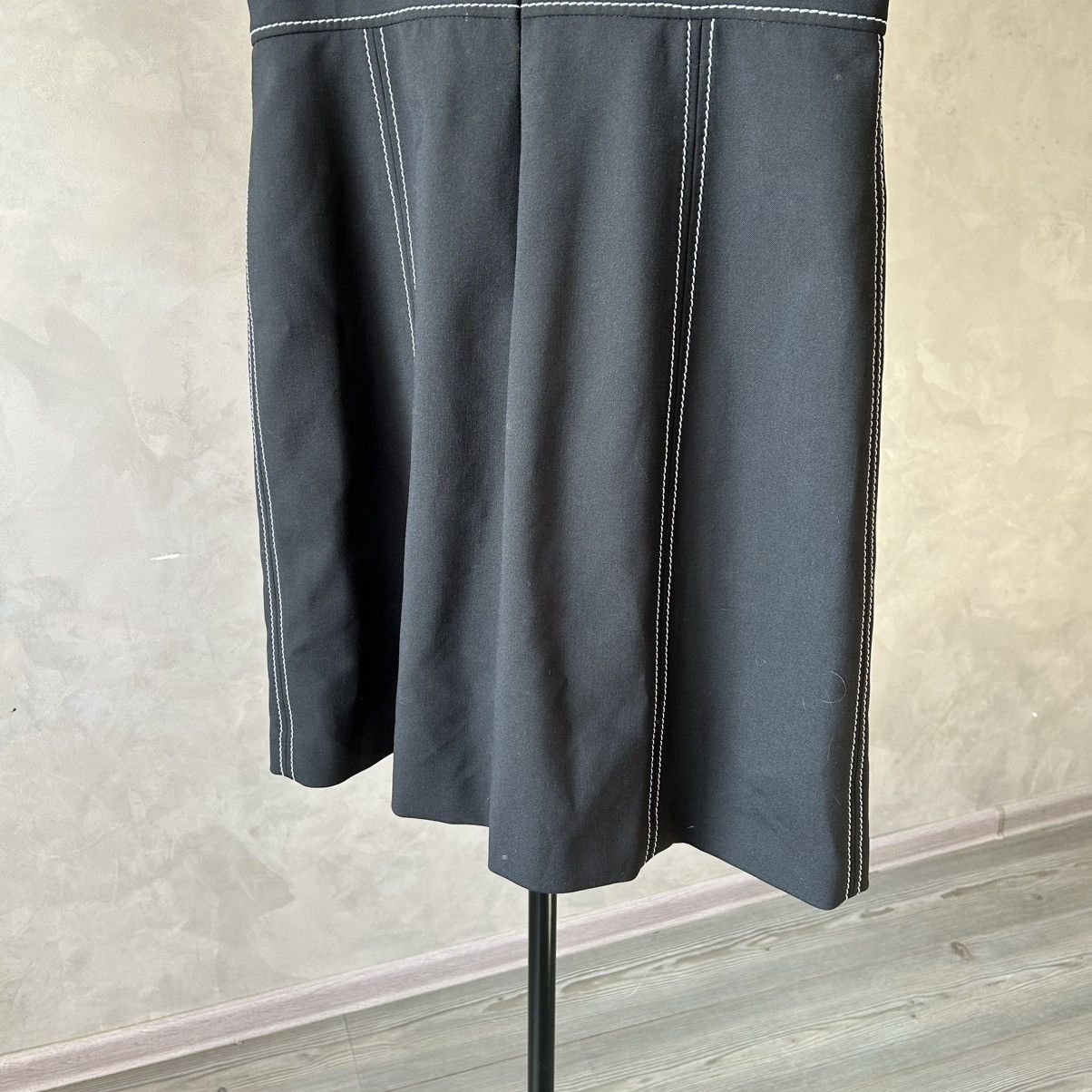 Boutique Moschino Moschino Boutique Contrast Stitch Tailored Dress Size XL / US 12-14 / IT 48-50 - 8 Thumbnail