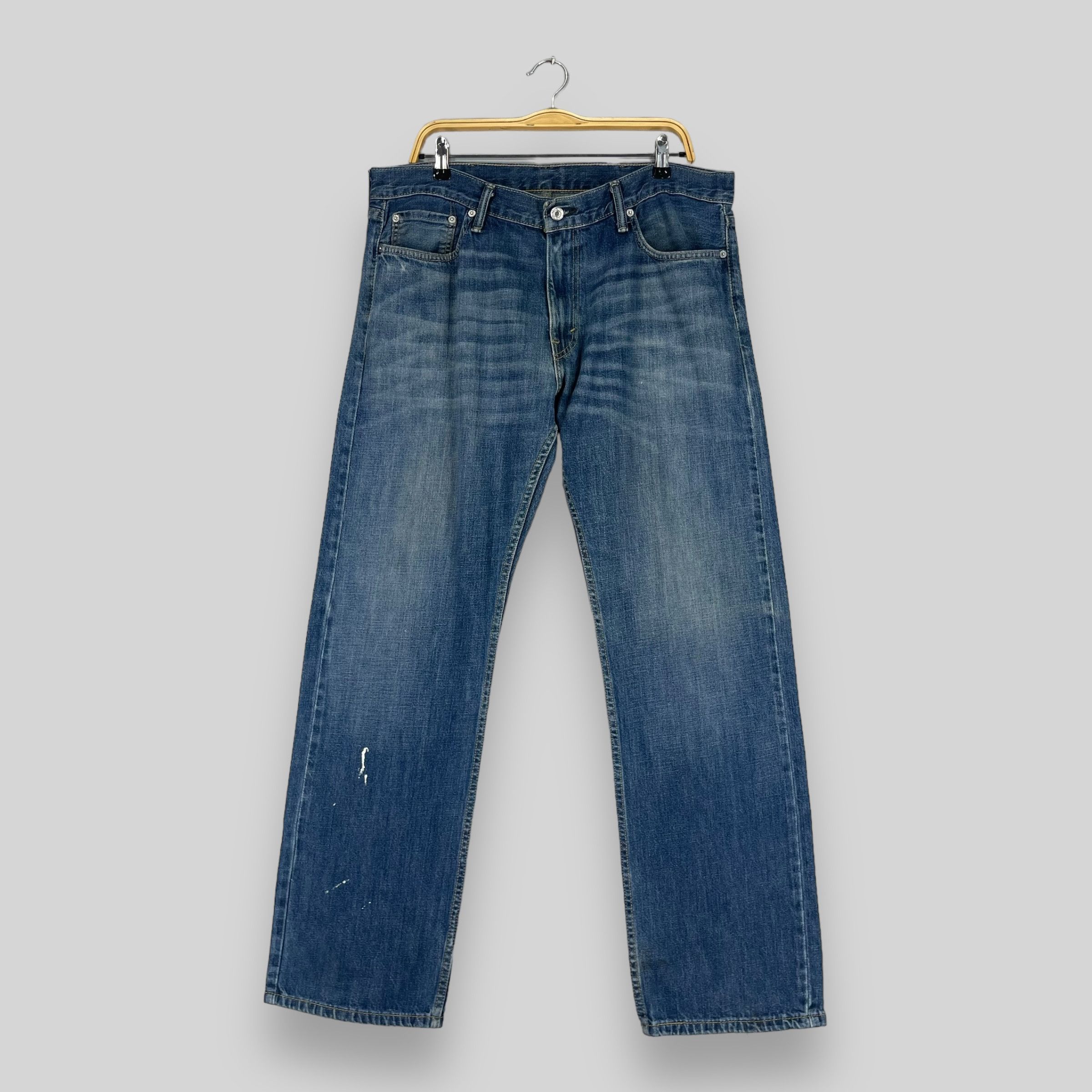 Levi's × Vintage Size 38 Vintage Levis 514 Distressed Slim Straight Jeans Size US 38 / EU 54 - 1 Thumbnail