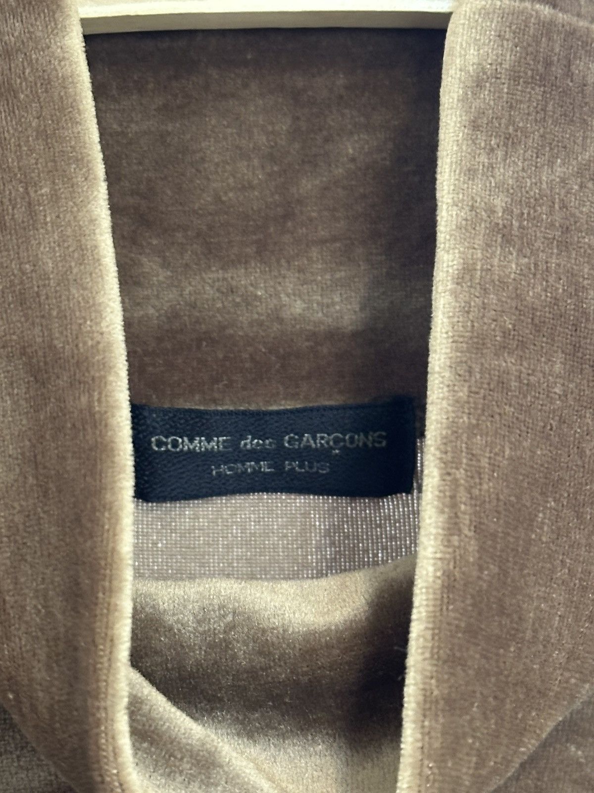 Comme des Garcons Homme Plus AD1991 Gold velour turtleneck Size US S / EU 44-46 / 1 - 3 Thumbnail