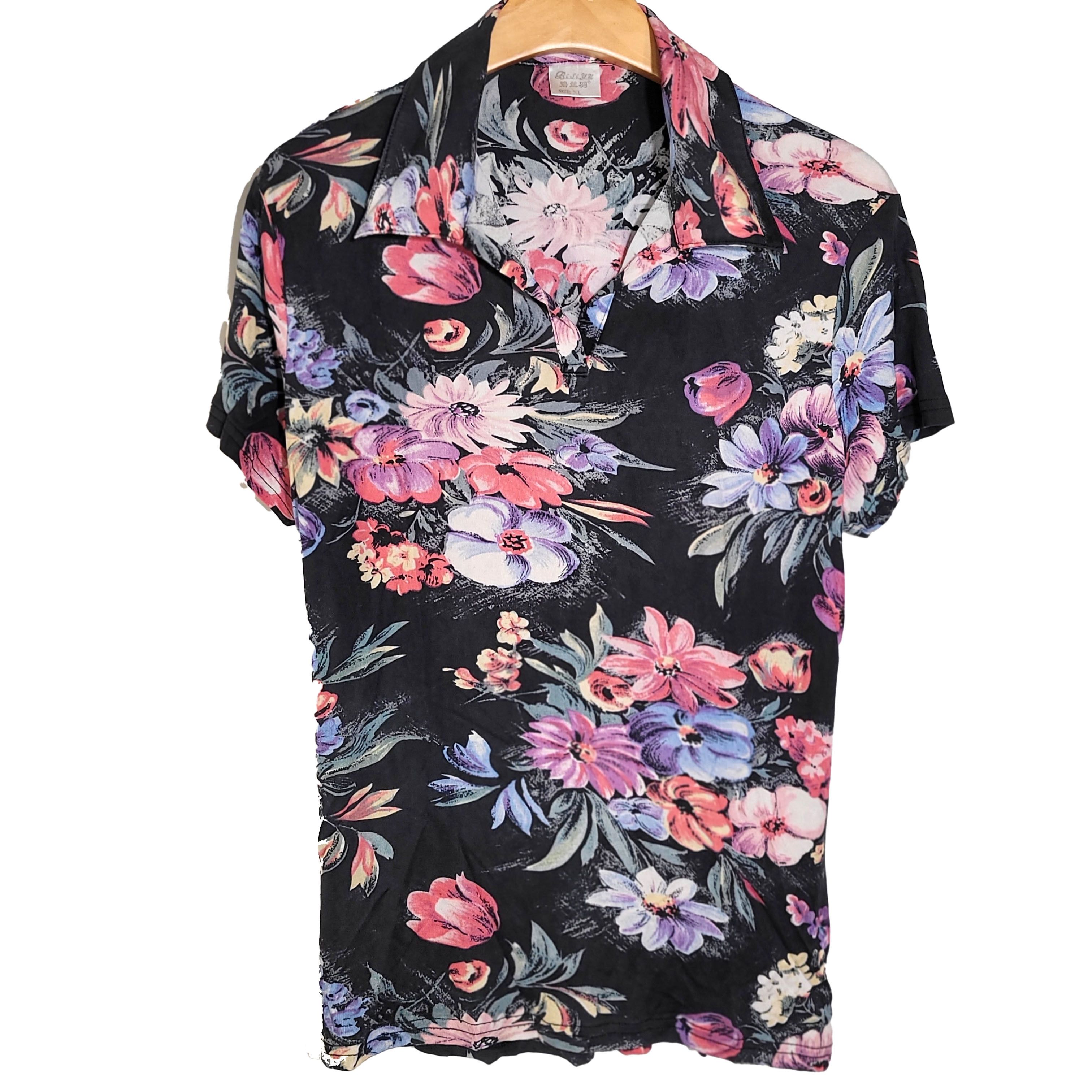Other Women's Size M Short Sleeve Top Shirt SCK241 Size M / US 6-8 / IT 42-44 - 1 Thumbnail