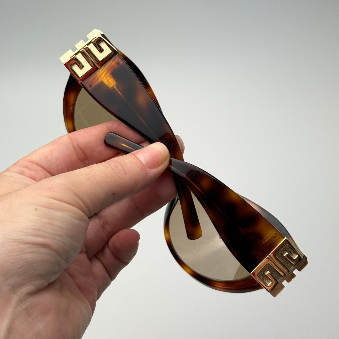 Givenchy NEW Givenchy Sunglasses GV40073I 53E Havana/Brown Unisex Size ONE SIZE - 10 Thumbnail