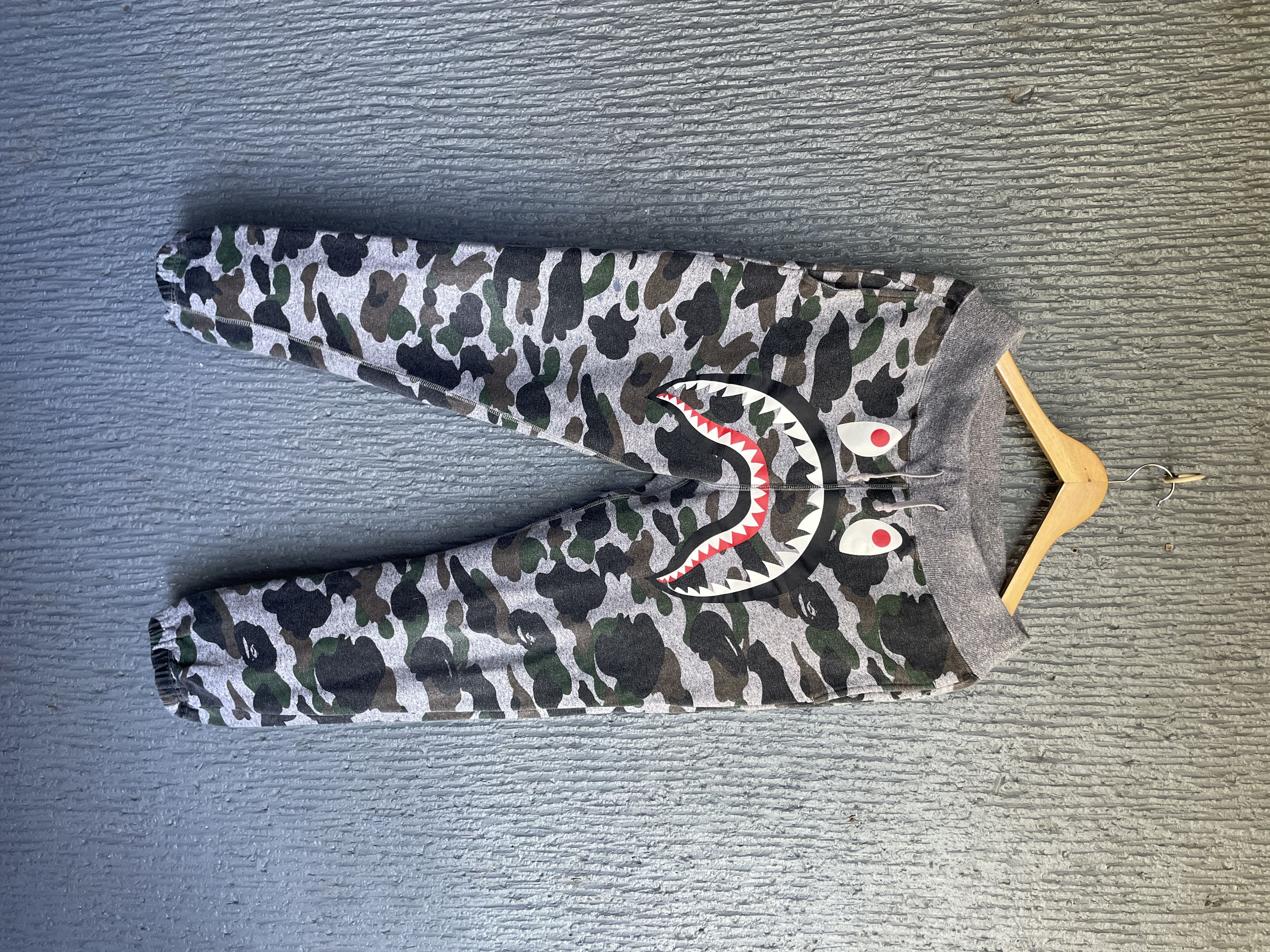 image of Bape Heather Camo Shark Sweat Pants in Grey, Men's (Size 31)