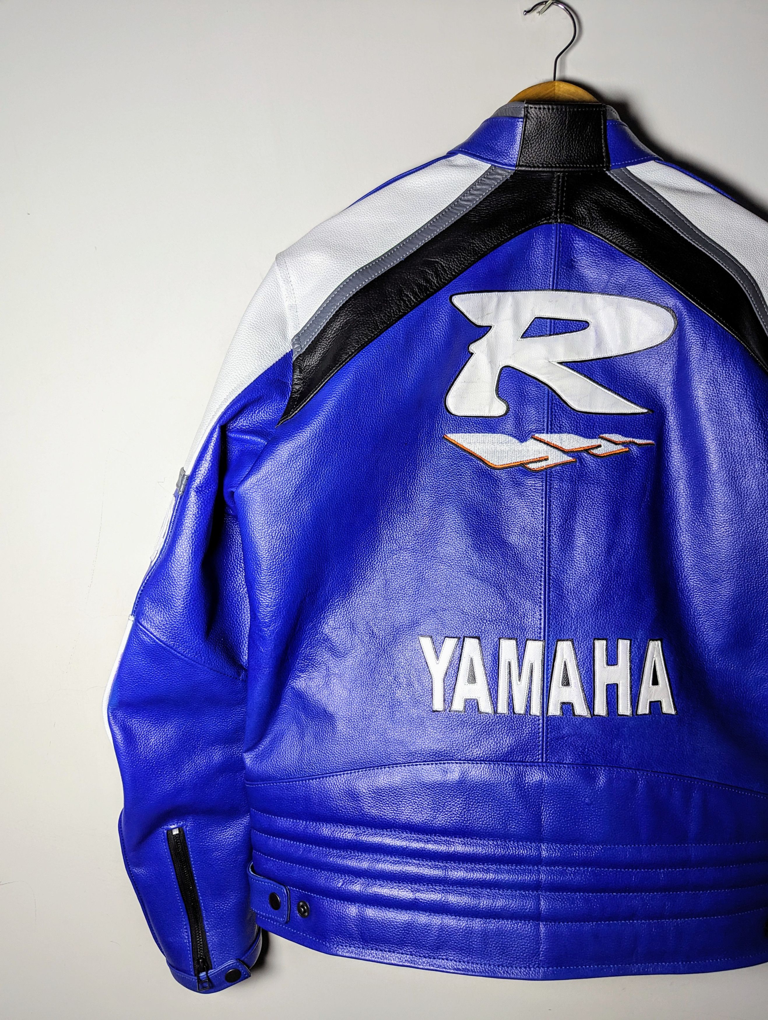 Yamaha 💥🏍️ VINTAGE 🏍️💥 YAMAHA LEATHER JACKET Motorcycle RACING Size US L / EU 52-54 / 3 - 7 Thumbnail