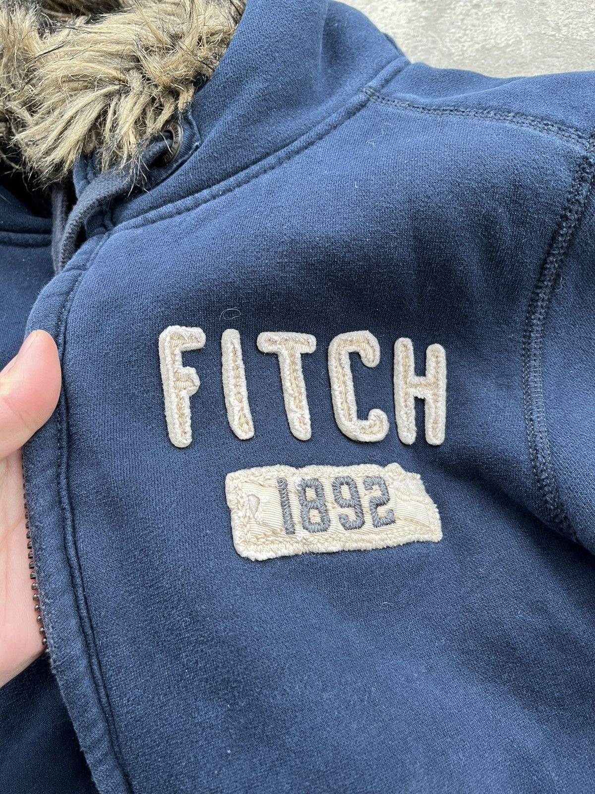 Abercrombie & Fitch Japanese Abercrombie Fitch Fur Faux Faded Y2K Zip Hoodie Size US L / EU 52-54 / 3 - 18 Thumbnail