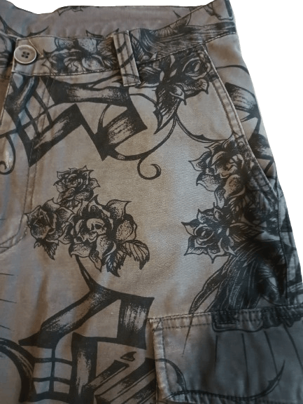 Billabong × Designer Billabong dagger tattoo cargo shorts Size US 32 / EU 48 - 8 Thumbnail