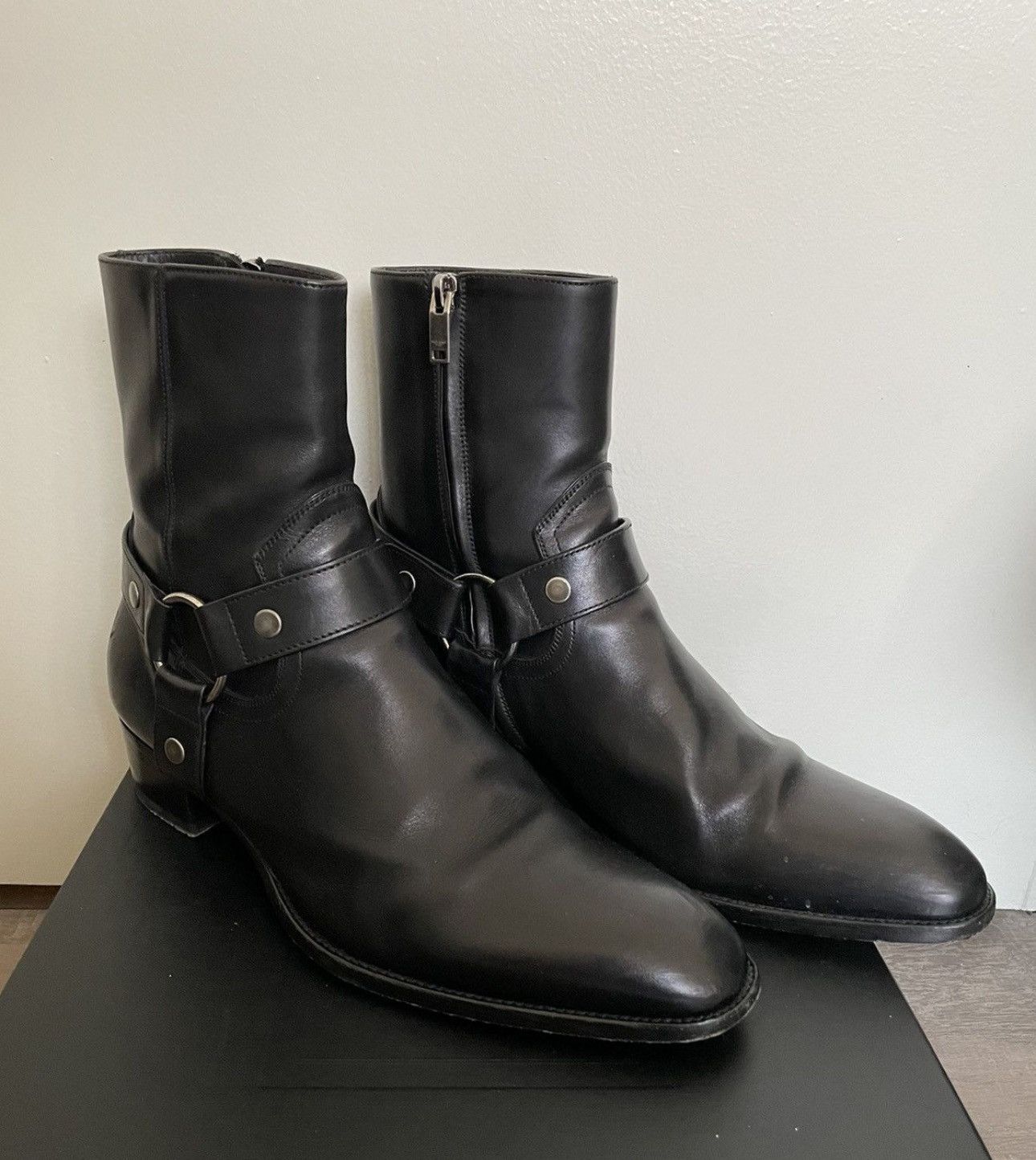 Stunning Yves Saint Laurent Wyatt Boots Gallery
