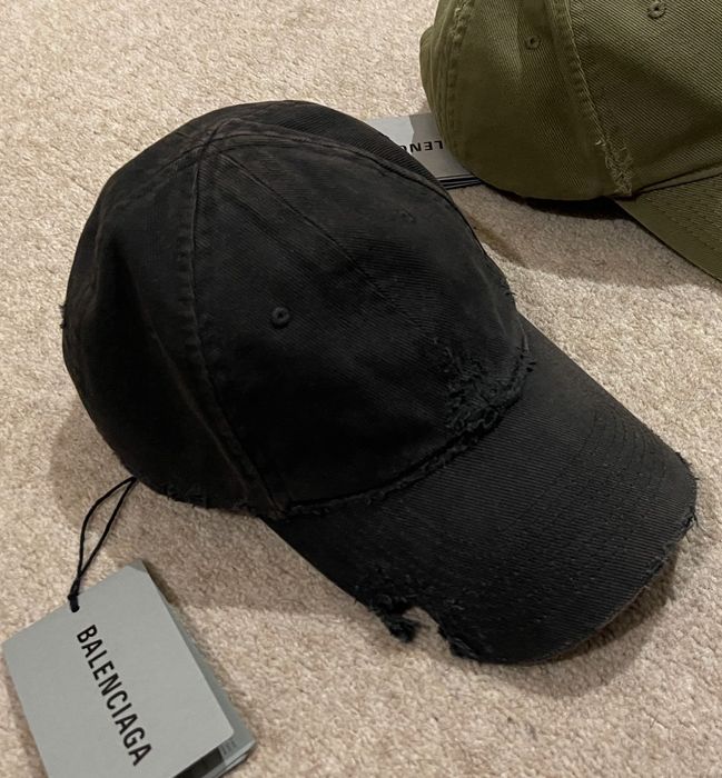 Balenciaga balenciaga dog bite cap | Grailed