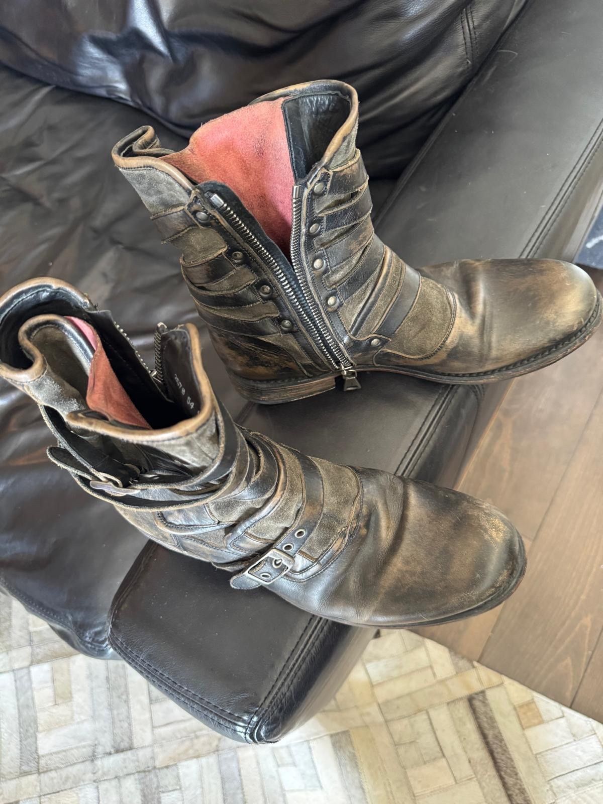 John Varvatos John Varvatos Collection Engineer Triple Buckle Boot Size US 9 / EU 42 - 2 Thumbnail
