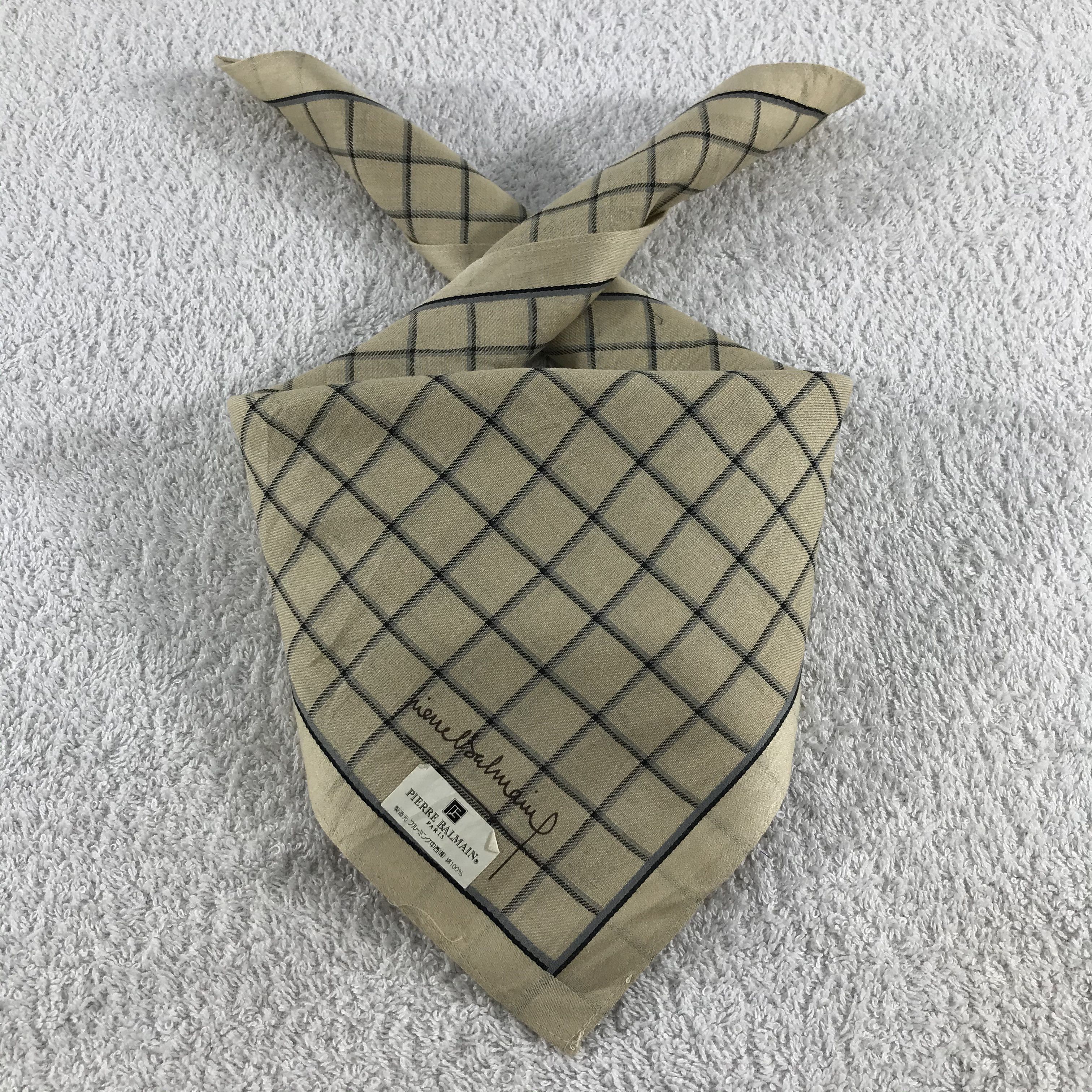 Pierre Balmain × Vintage Pierre Balmain Bandana / Handkerchief / Neckerchief - S173 Size ONE SIZE - 3 Thumbnail