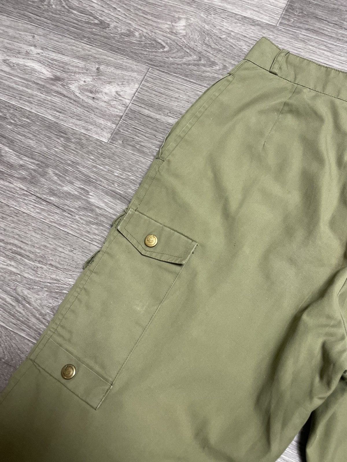 Fjallraven Vintage Fjallraven Khaki Cargo Pants Outdoor 90s Size US 29 - 25 Thumbnail