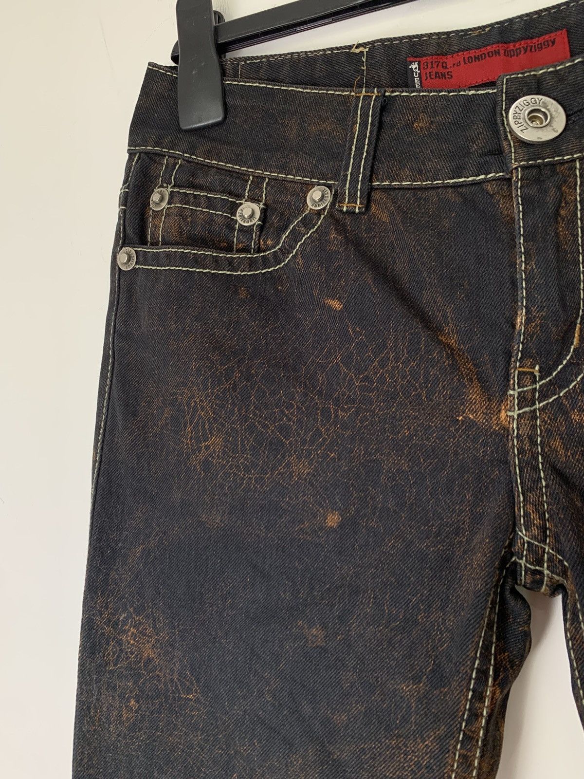 Japanese Brand Flare jeans cracked wash design zippy ziggy japan Size US 29 - 5 Thumbnail