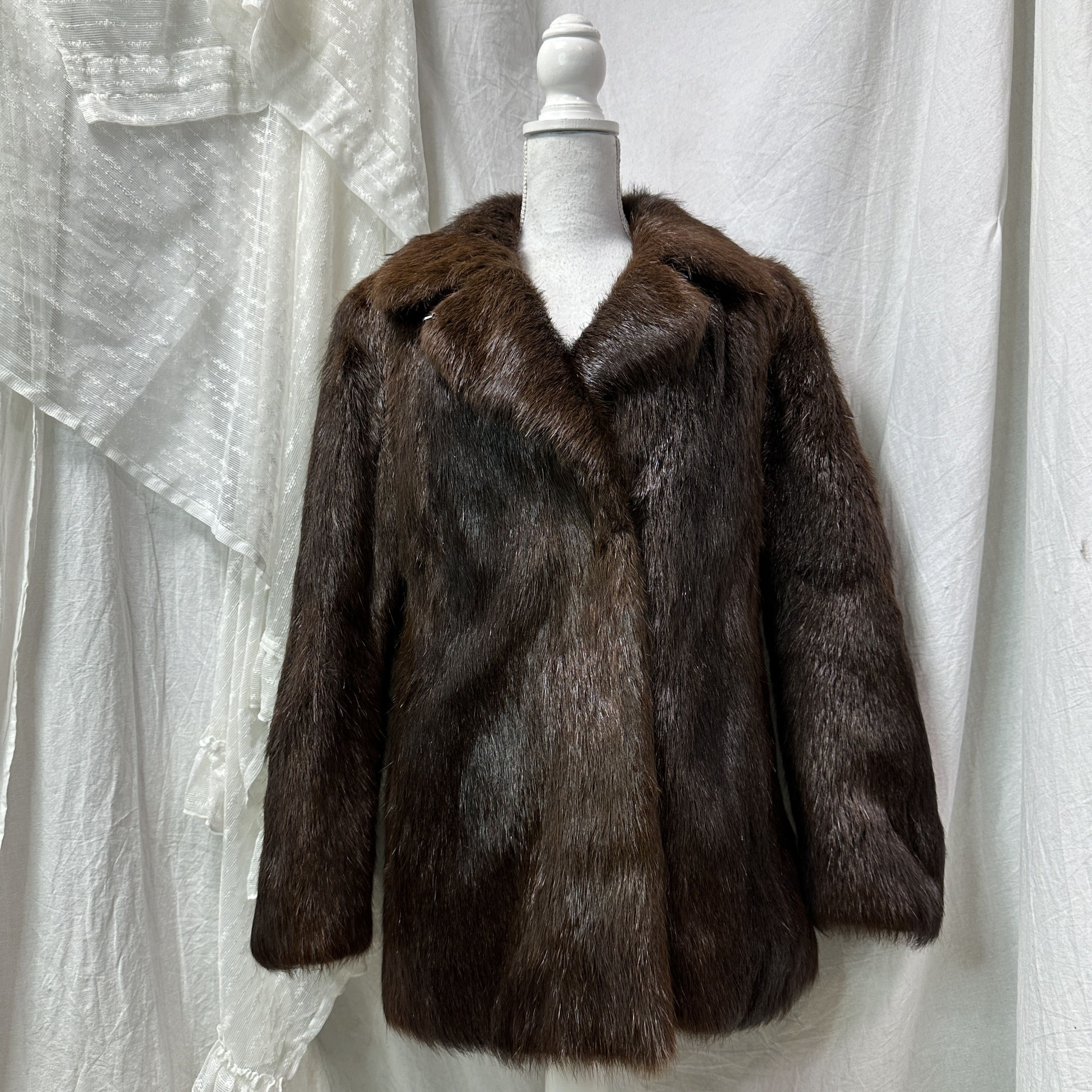 Vintage Vintage Old Money Classy Nutria Real Fur Coat 90s Size M / US 6-8 / IT 42-44 - 2 Thumbnail