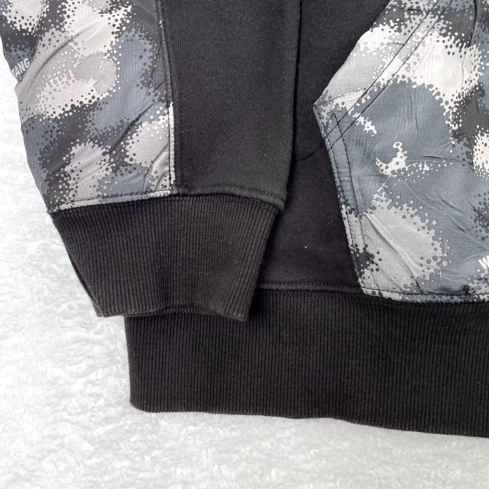 Vintage Wutang Sweatshirt Mens XXXL Black CREAM Camo Graphic Print Pullover Crew Neck Regular Fit USA Hip Hop Sports Theme Size US XXL / EU 58 / 5 - 3 Thumbnail