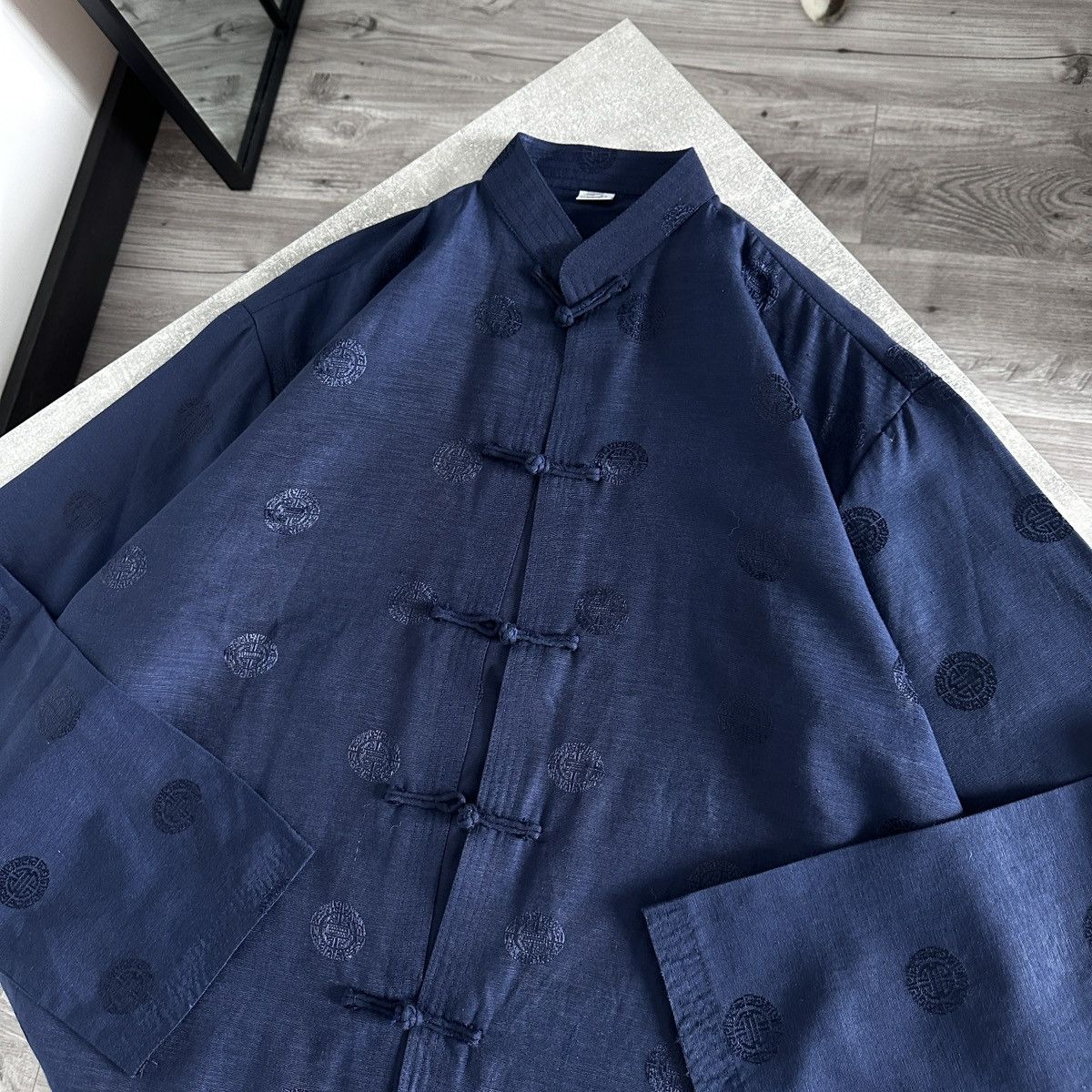 Vintage Vintage 90s 100% Silk Monogram Japanese style kimono shirt Size US L / EU 52-54 / 3 - 2 Thumbnail