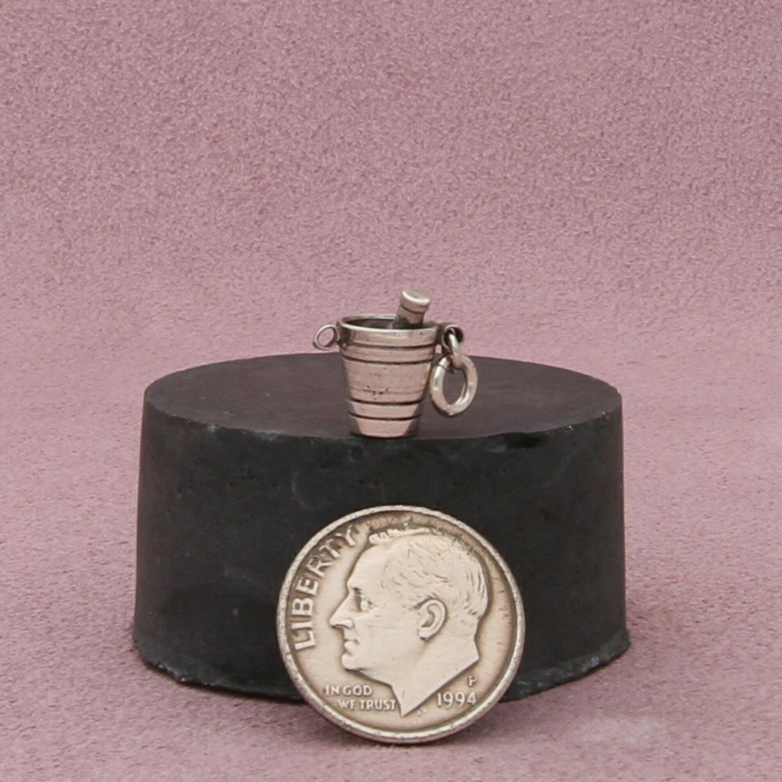 Sterling Silver sterling silver vintage 3d champagne in bucket charm pendant Size ONE SIZE - 2 Thumbnail