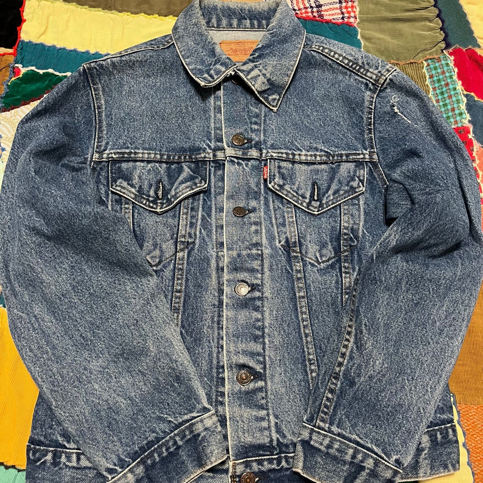 Levi's Vintage 90s Levi’s Washed Distressed Denim Trucker Jacket Size US M / EU 48-50 / 2 - 1 Thumbnail