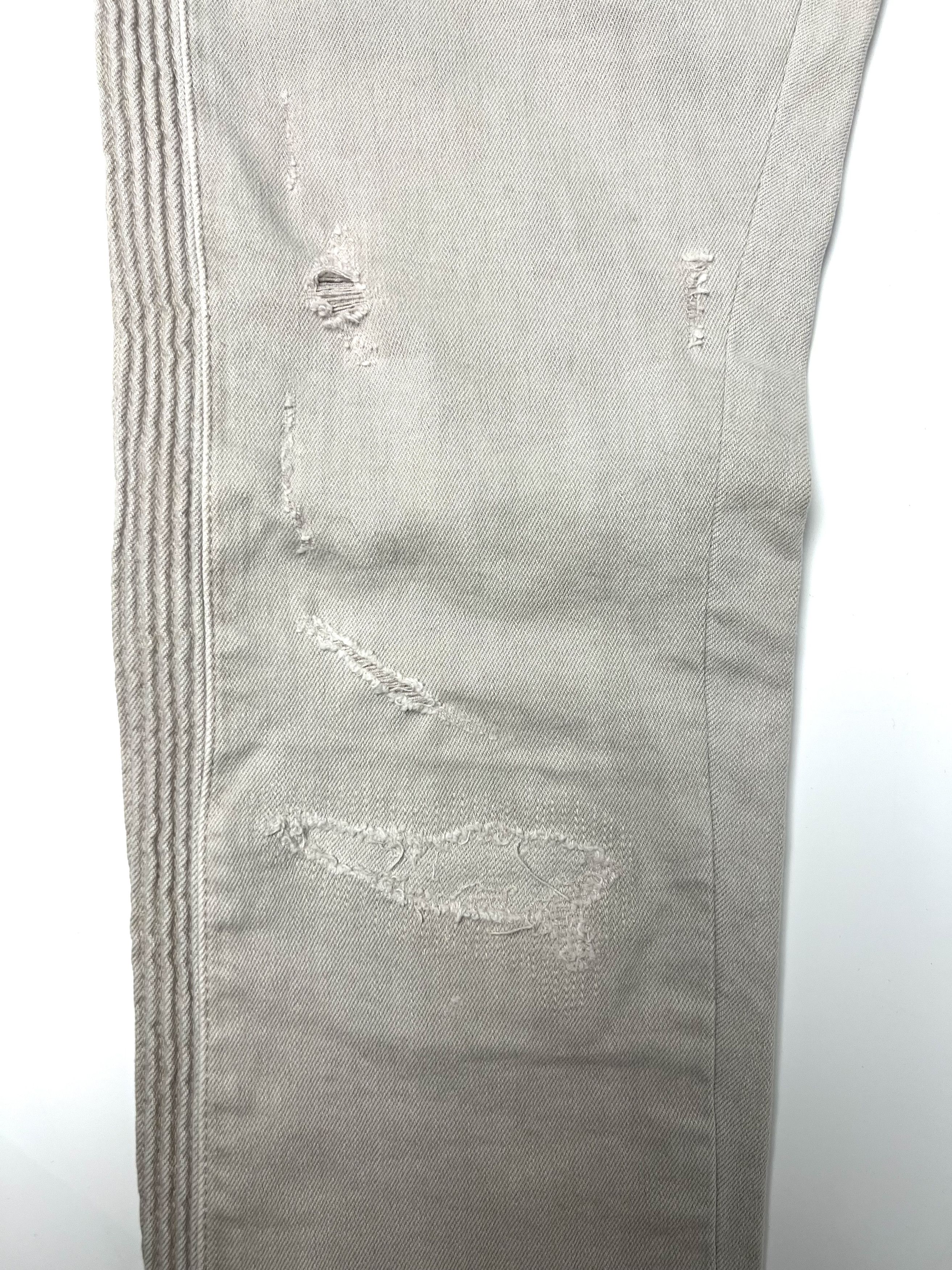 Balmain 1625$ NWT, BALMAIN LIGHT GREY DISTRESSED RIBBED DENIM JEANS Size US 34 / EU 50 - 18 Thumbnail