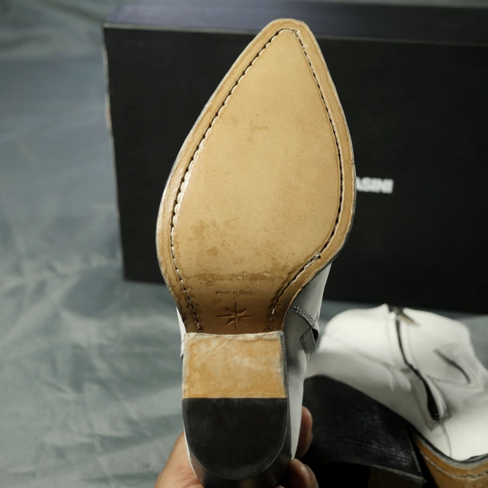 Vintage Alessandro Vasini Boots Womens 9 White Alyson Zip Ankle Western Distressed Italy Size US 9 / IT 39 - 5 Thumbnail