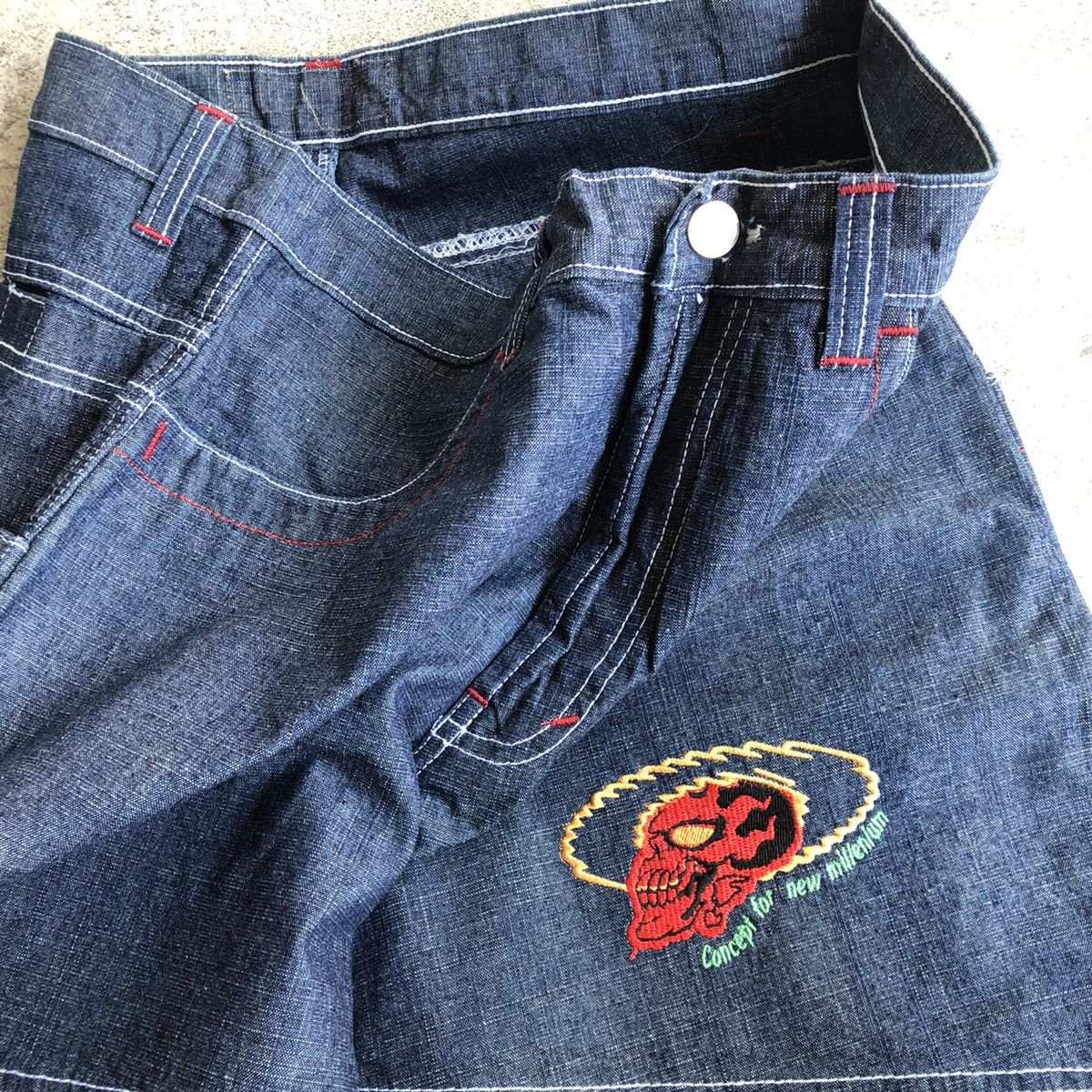JNCO Y2K JEANS SKULL ICON DENIM PANTS LIKE JNCO JEANS Size US 36 / EU 52 - 4 Thumbnail