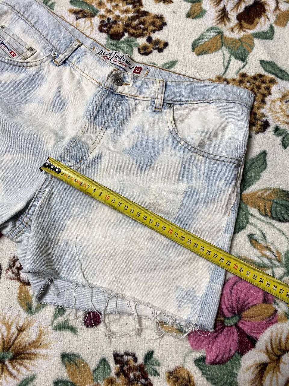 Diesel Diesel Industry Denim Shorts Mens Embroidered Logo Size US 33 - 7 Thumbnail