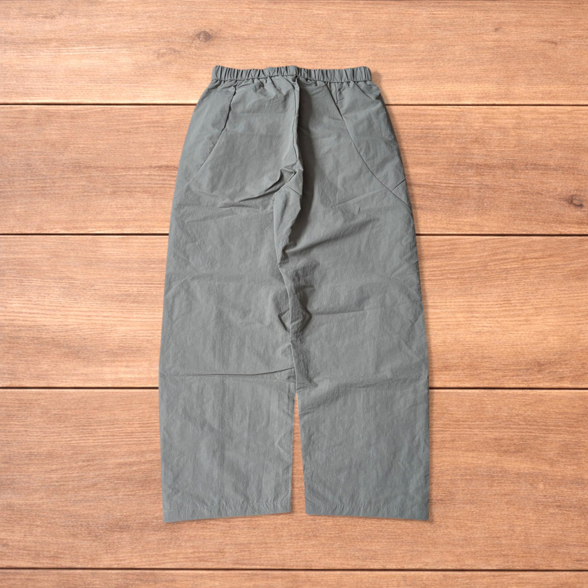 Japanese Brand Baggy gorpcore tech hiking pants in khaki green. Size US 36 / EU 52 - 2 Thumbnail