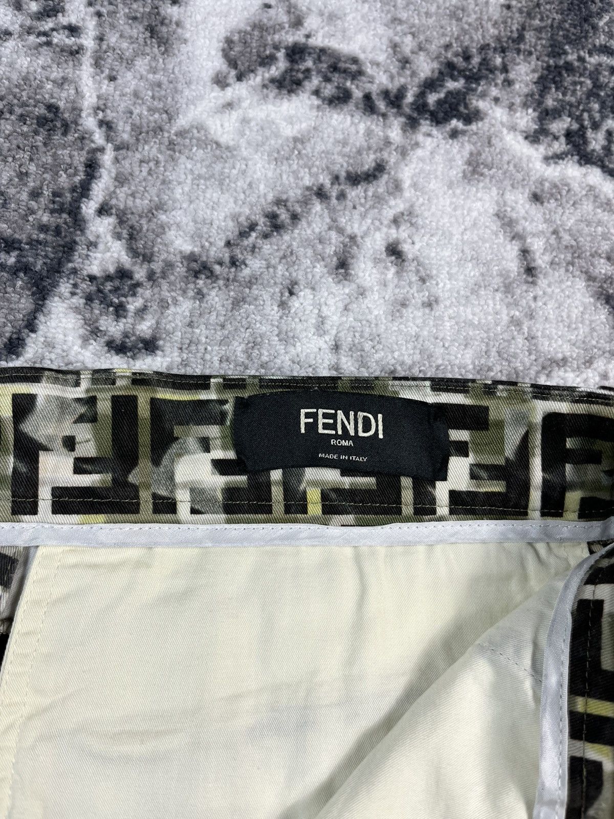 Fendi Fendi FF Monogram Shorts Green 48 Italy Size US 34 / EU 50 - 11 Thumbnail