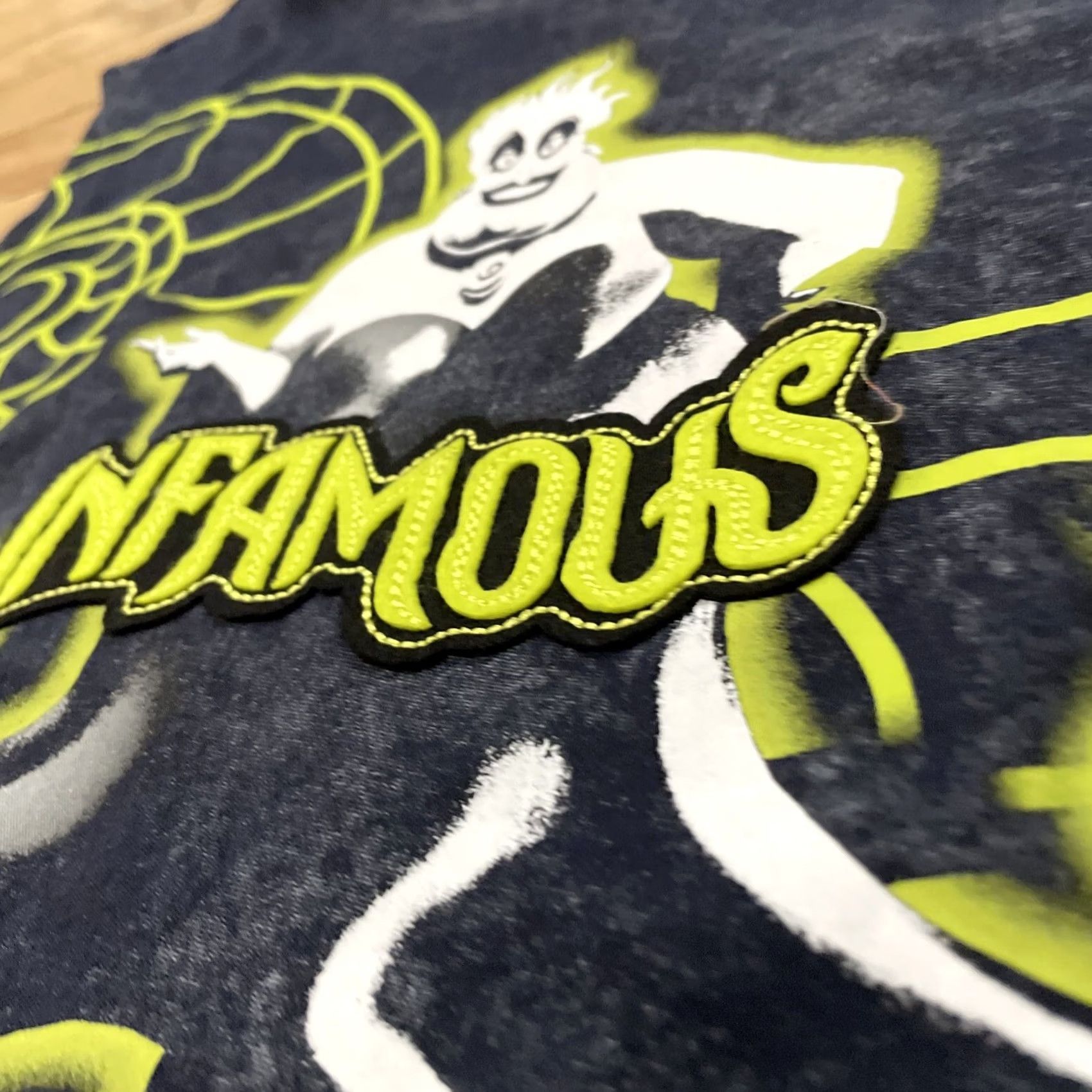 Disney DISNEY INFAMOUS Tank Top Women XS Ursula Sea Witch Graphic Little Mermaid Gray XS Womens Tank 90s Theme Cartoon Movie Princess Girls Size XS / US 0-2 / IT 36-38 - 5 Thumbnail