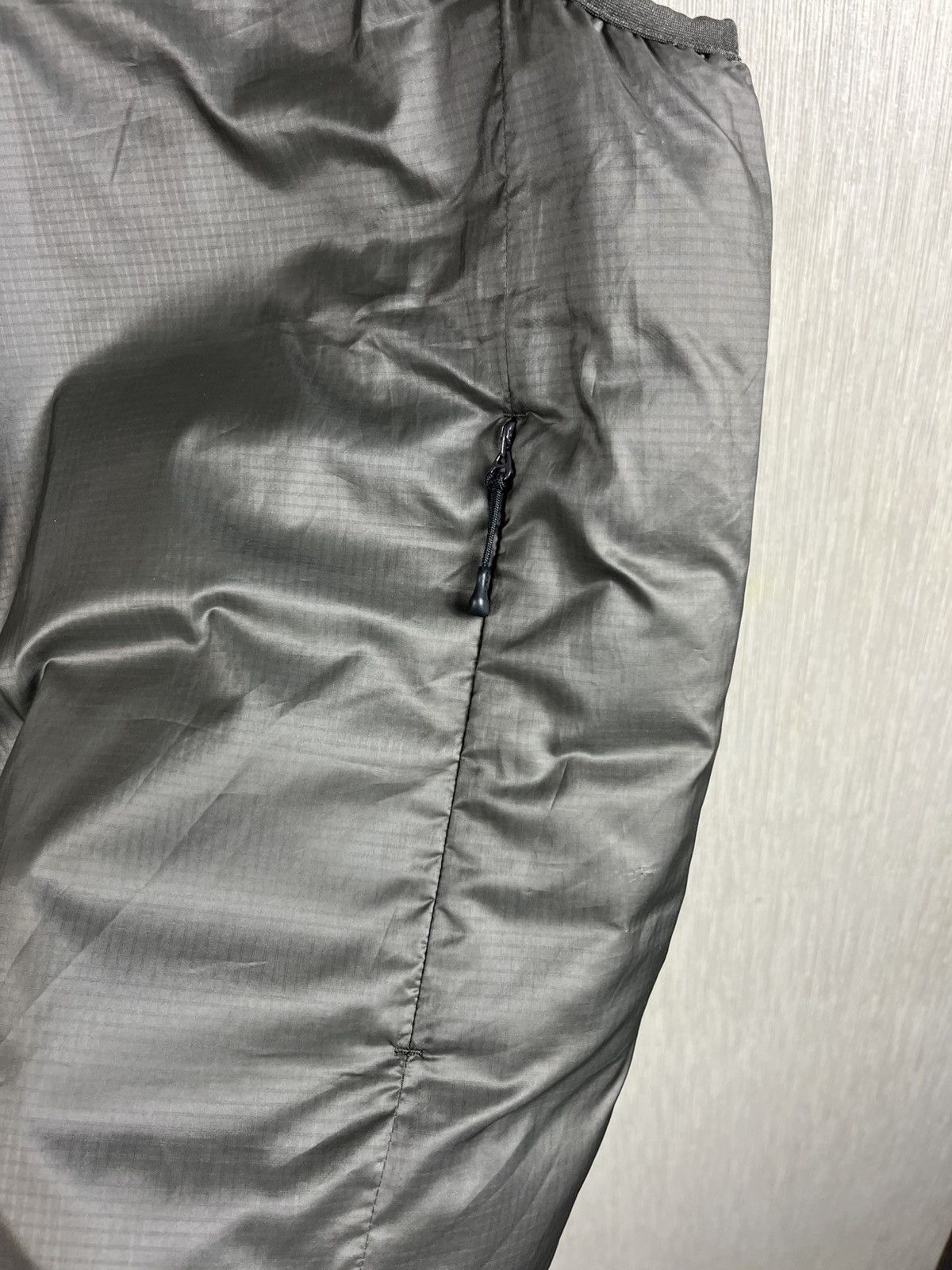 Patagonia Vintage Patagonia down vest jacket sleeveless y2k outdoor Size US L / EU 52-54 / 3 - 11 Thumbnail